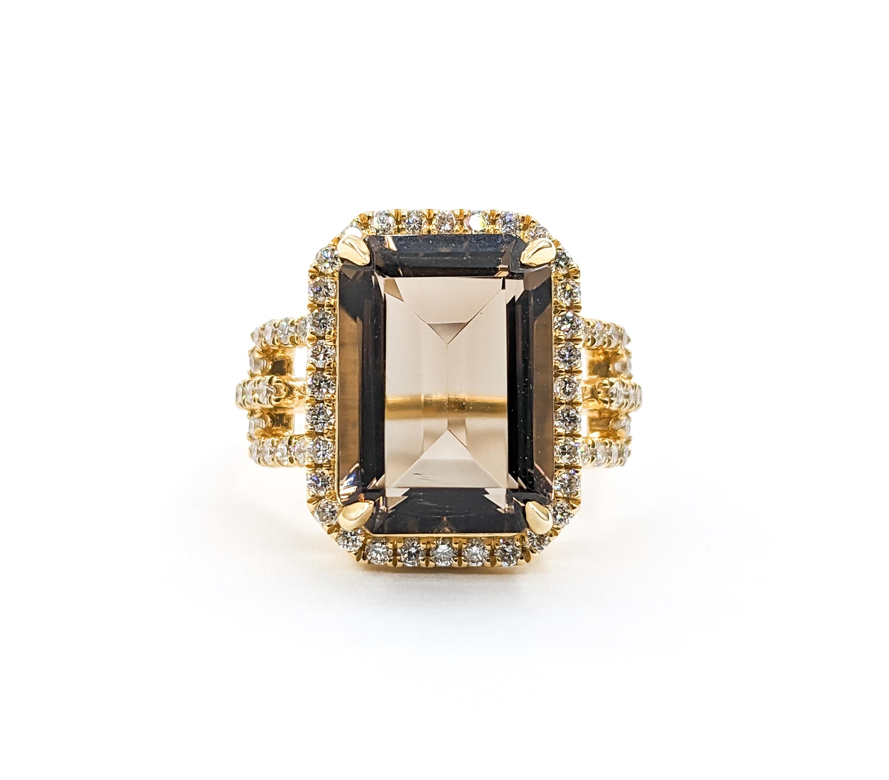 6.66ct Smoky Quartz & Diamond Ring In Yellow Gold For Sale 7