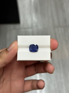 6.67 Carat cushion-cut Sapphire