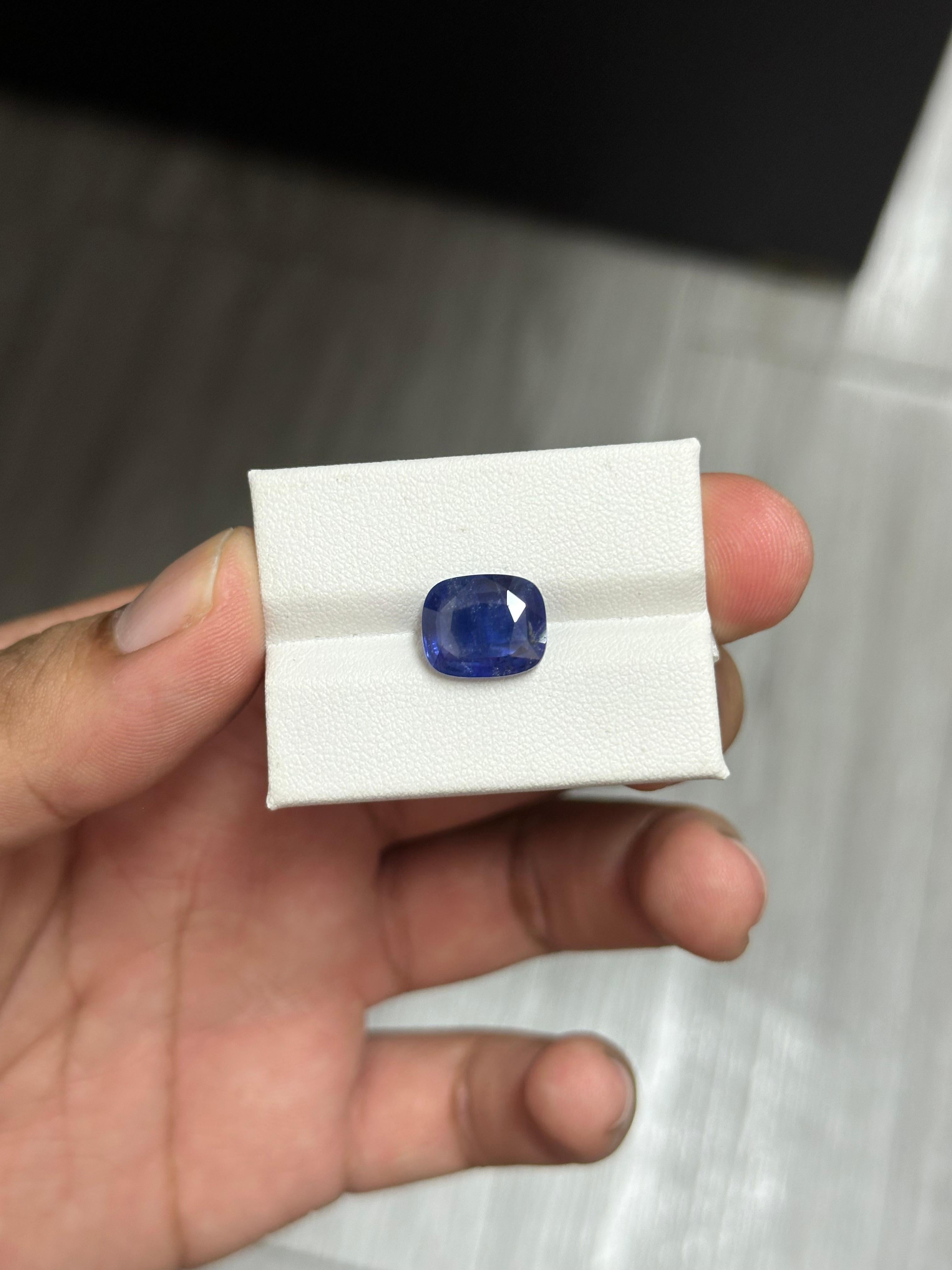 Zaffiro taglio cuscino da 6,67 carati In condizioni Nuovo in vendita a Bangkok, TH