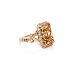 Sunita Nahata Morganite 6.67ct. Fancy Ring in 18KRG with White Diamond.