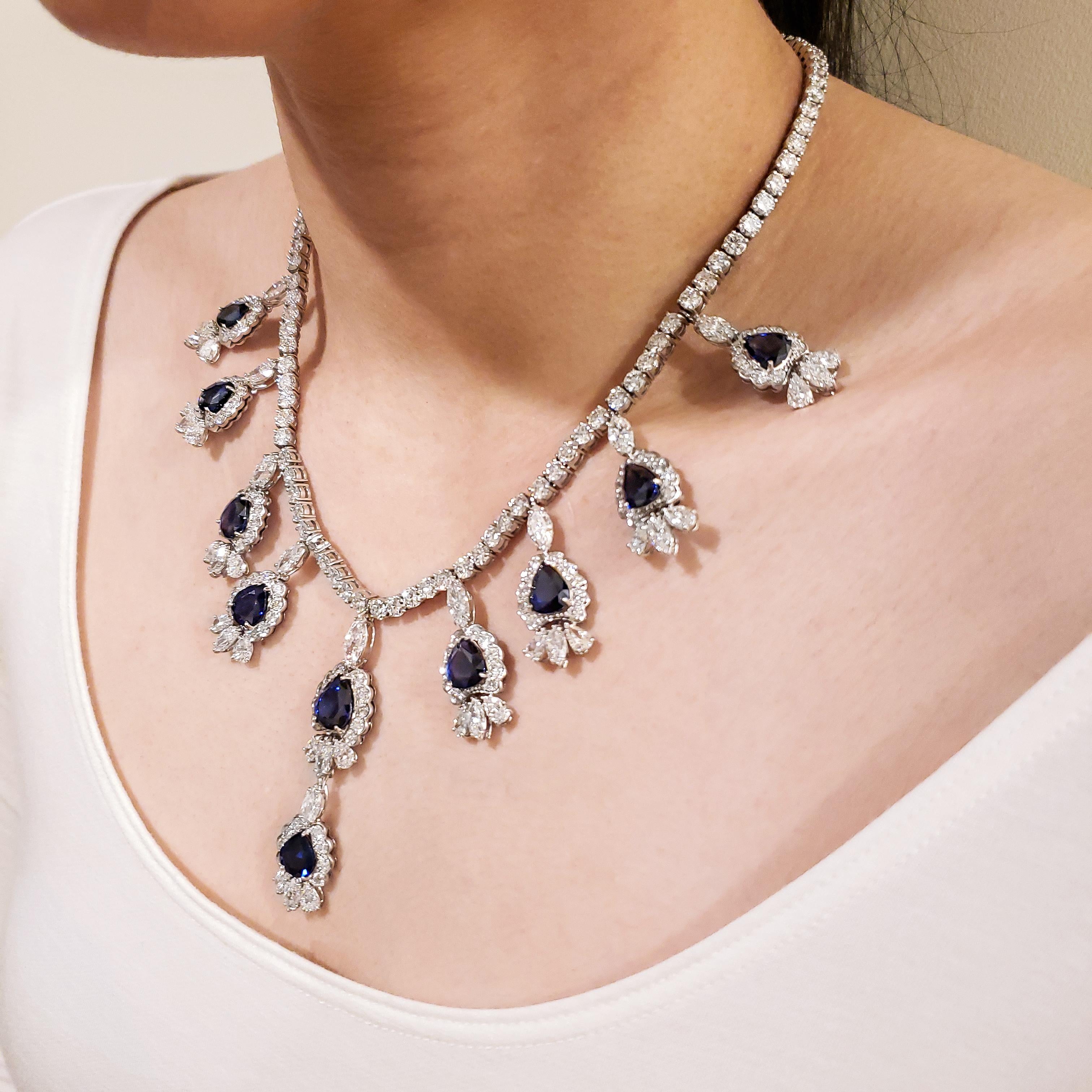 66.75 Carat Blue Sapphire and Diamond Earrings and Necklace Set For Sale 1