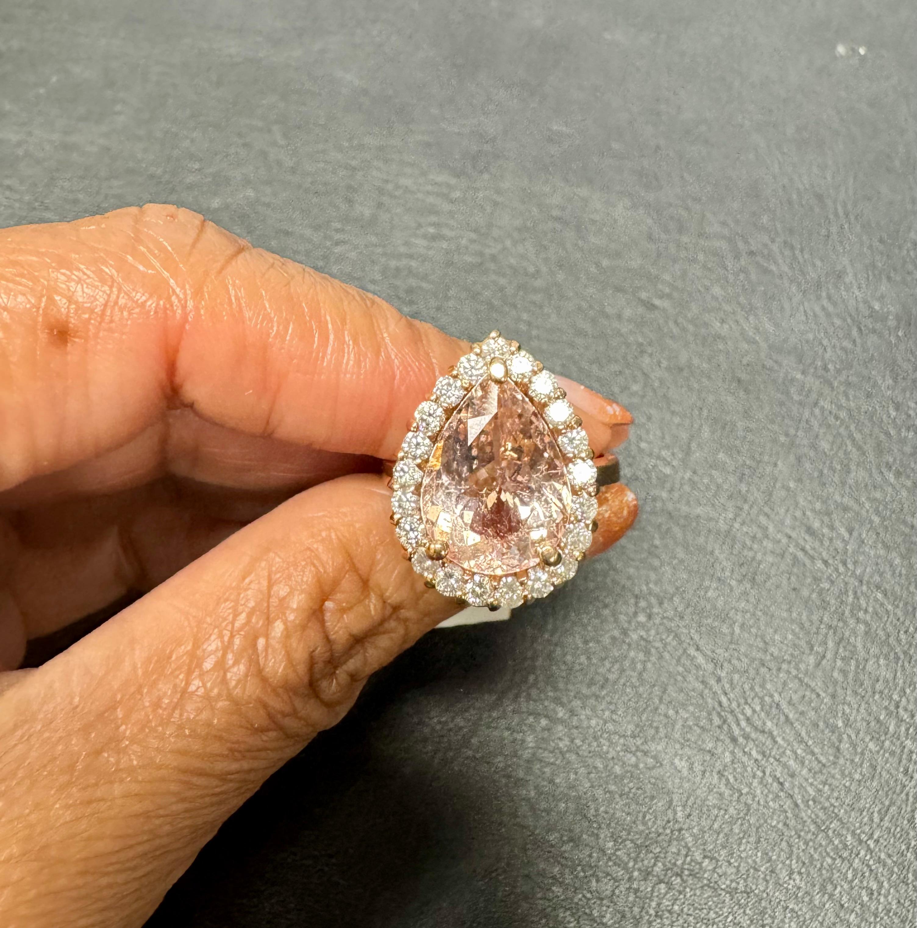 Bague de cocktail en or jaune 14 carats, Morgane naturelle 6,68 carats, diamant en vente 6