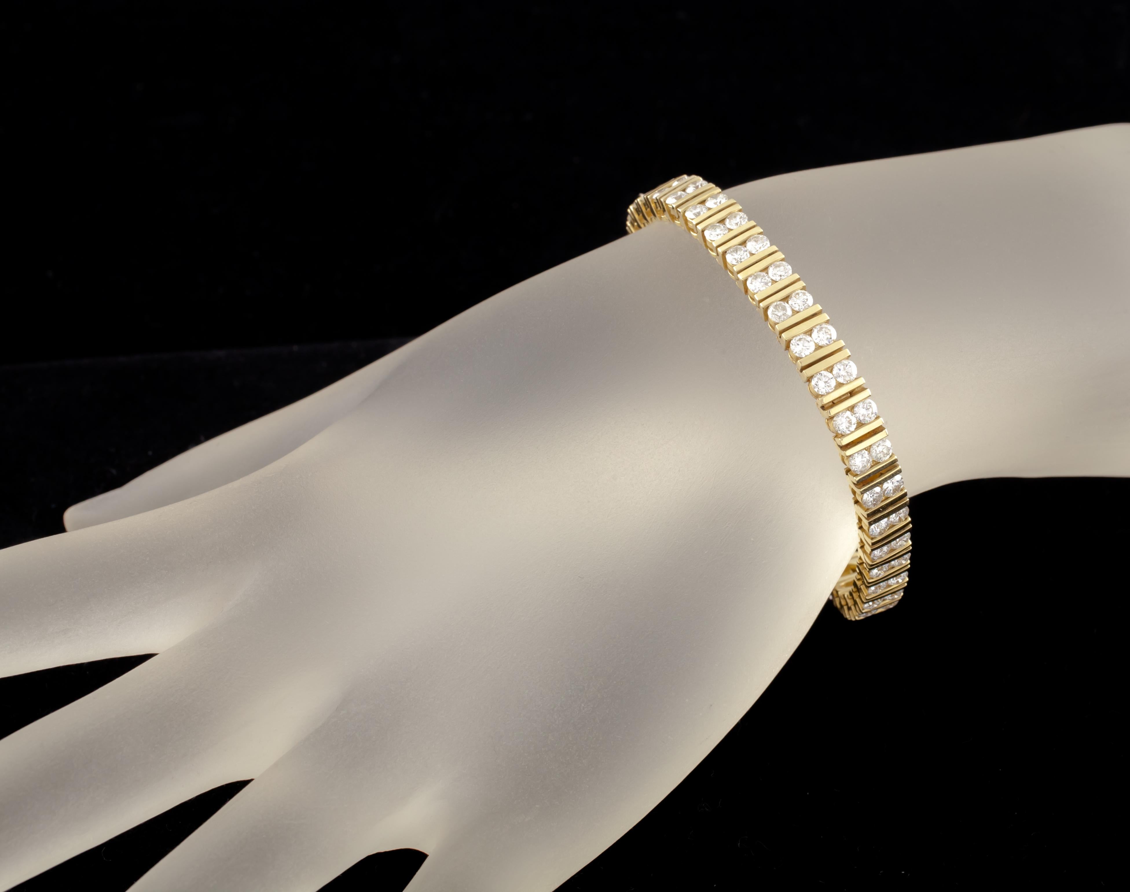 6.68 Carat Round Diamond Yellow Gold Doublet Tennis Bracelet In Good Condition For Sale In Sherman Oaks, CA