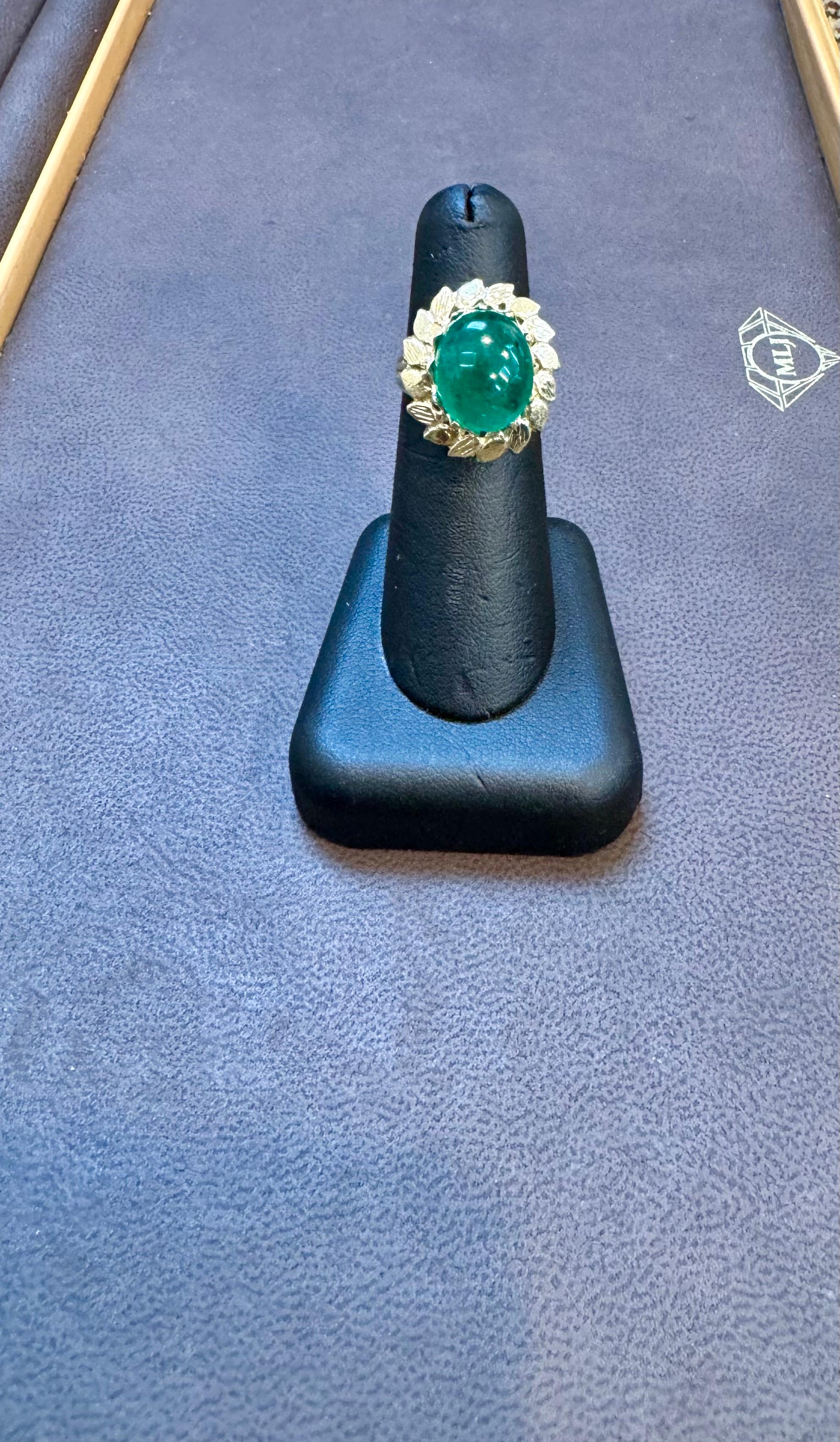 6.68 Carat Zambian Emerald Cabochon Cocktail Ring 14 Karat Yellow Gold For Sale 6