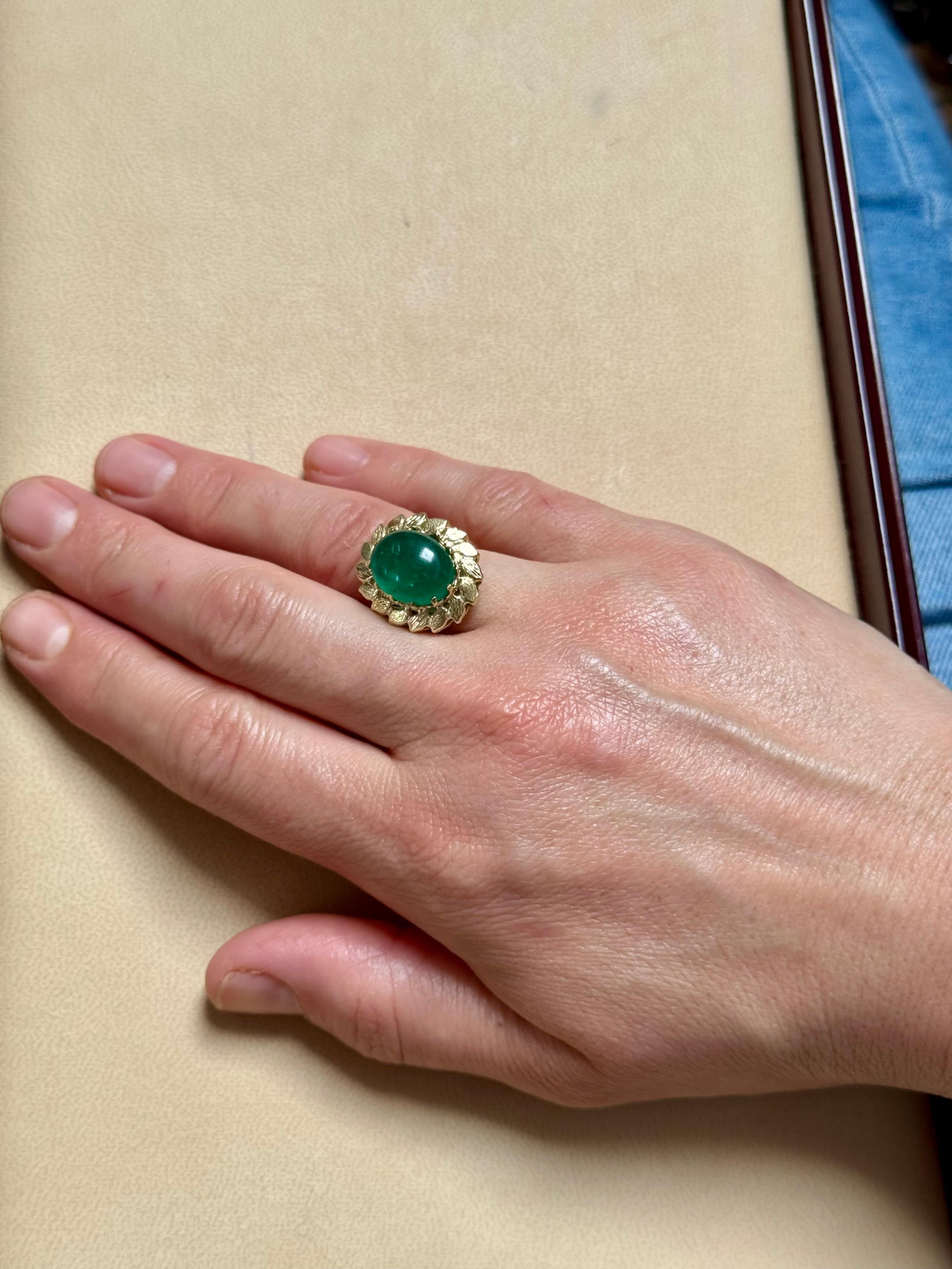 6.68 Carat Zambian Emerald Cabochon Cocktail Ring 14 Karat Yellow Gold For Sale 8