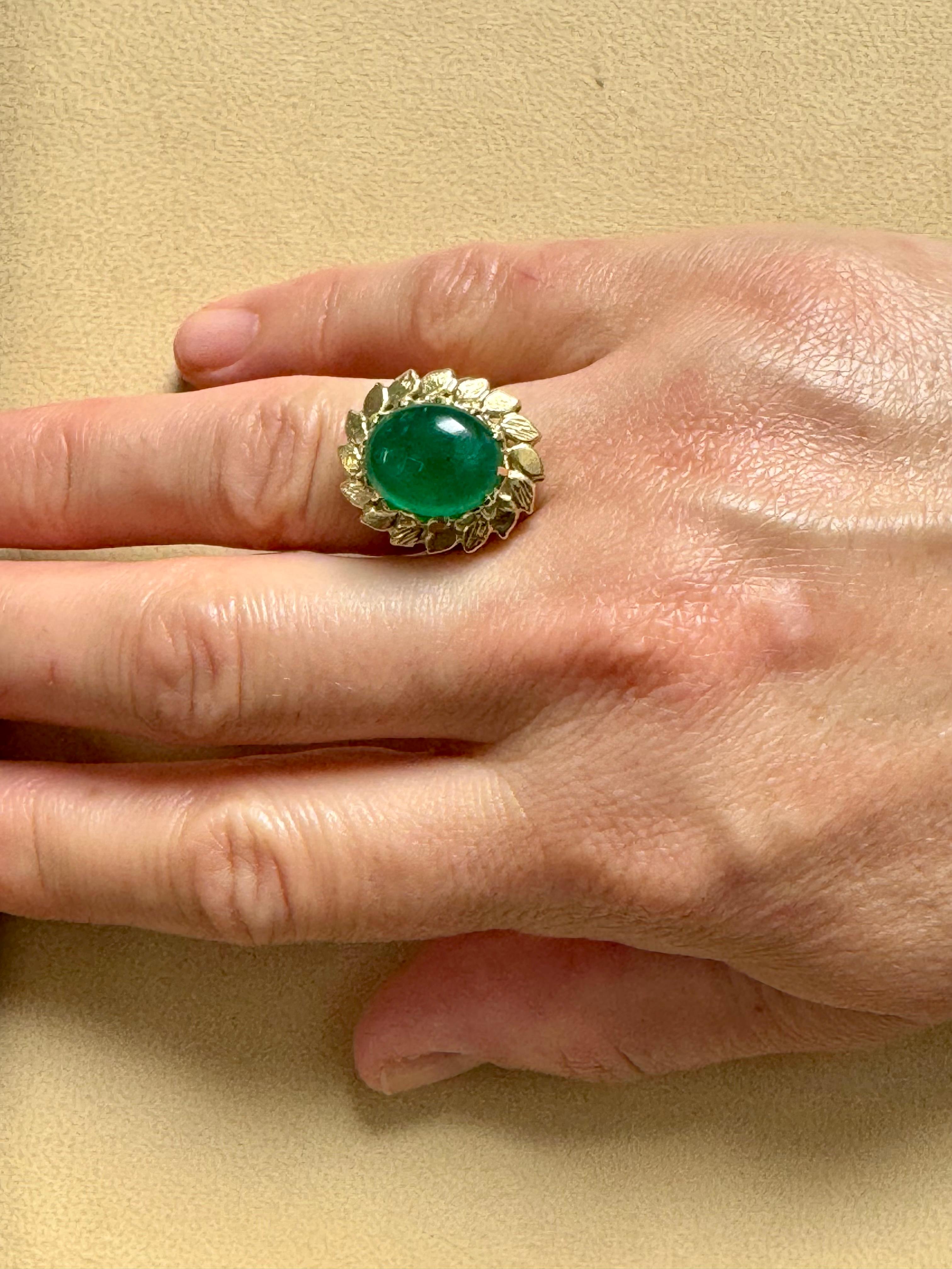 6.68 Carat Zambian Emerald Cabochon Cocktail Ring 14 Karat Yellow Gold For Sale 11