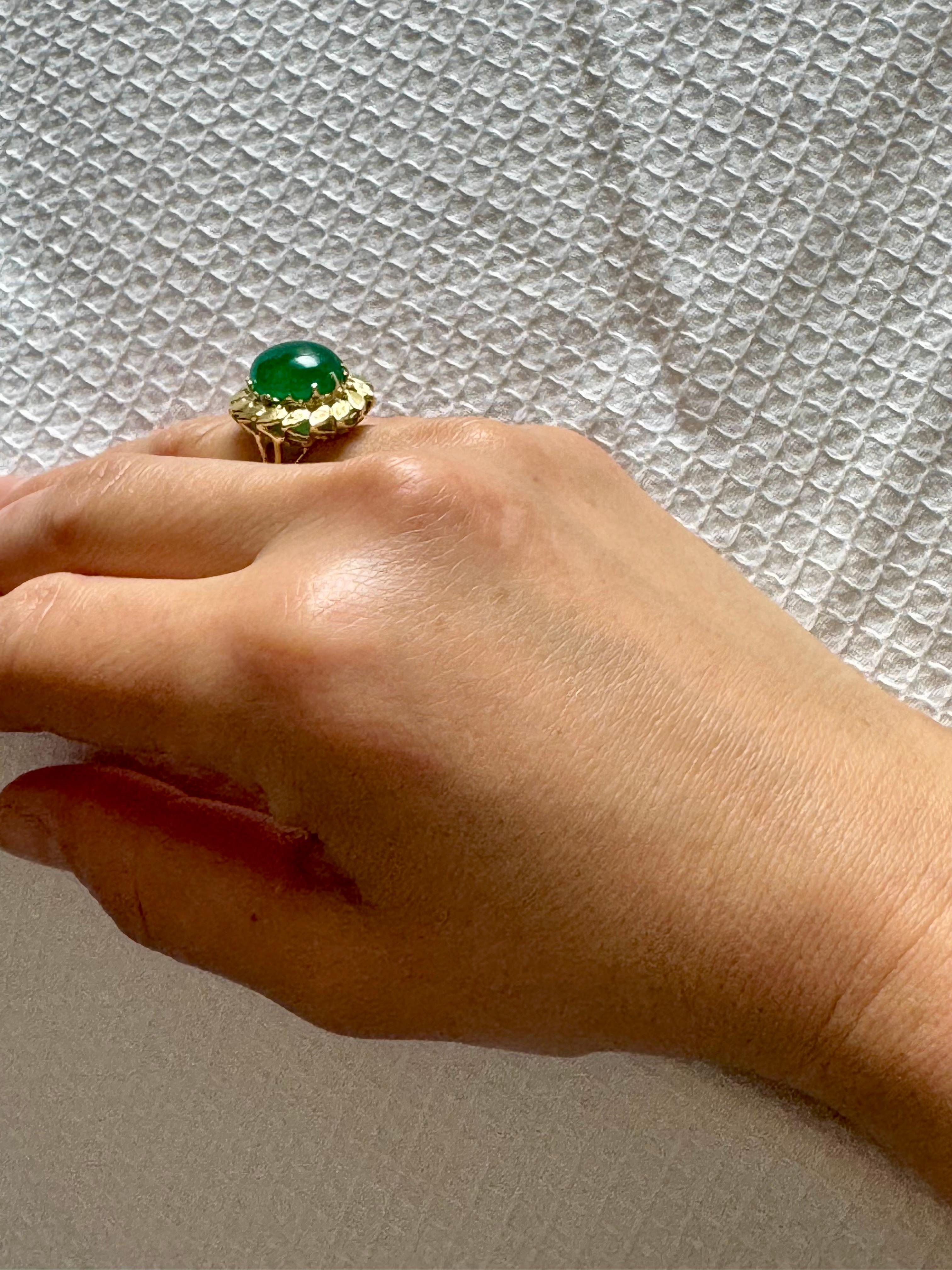 6.68 Carat Zambian Emerald Cabochon Cocktail Ring 14 Karat Yellow Gold For Sale 14