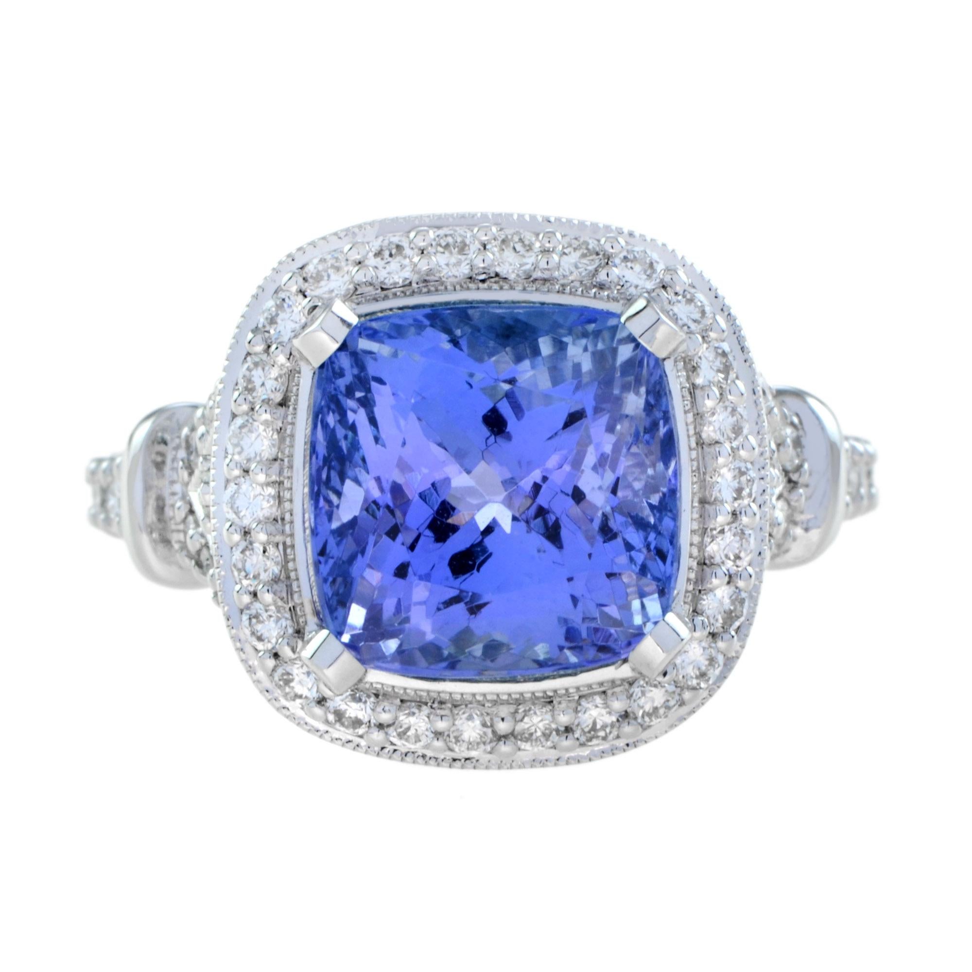 Certified 6.68 Ct. Cushion Tanzanite Diamond Engagement Ring in 18K White Gold In New Condition For Sale In Bangkok, TH