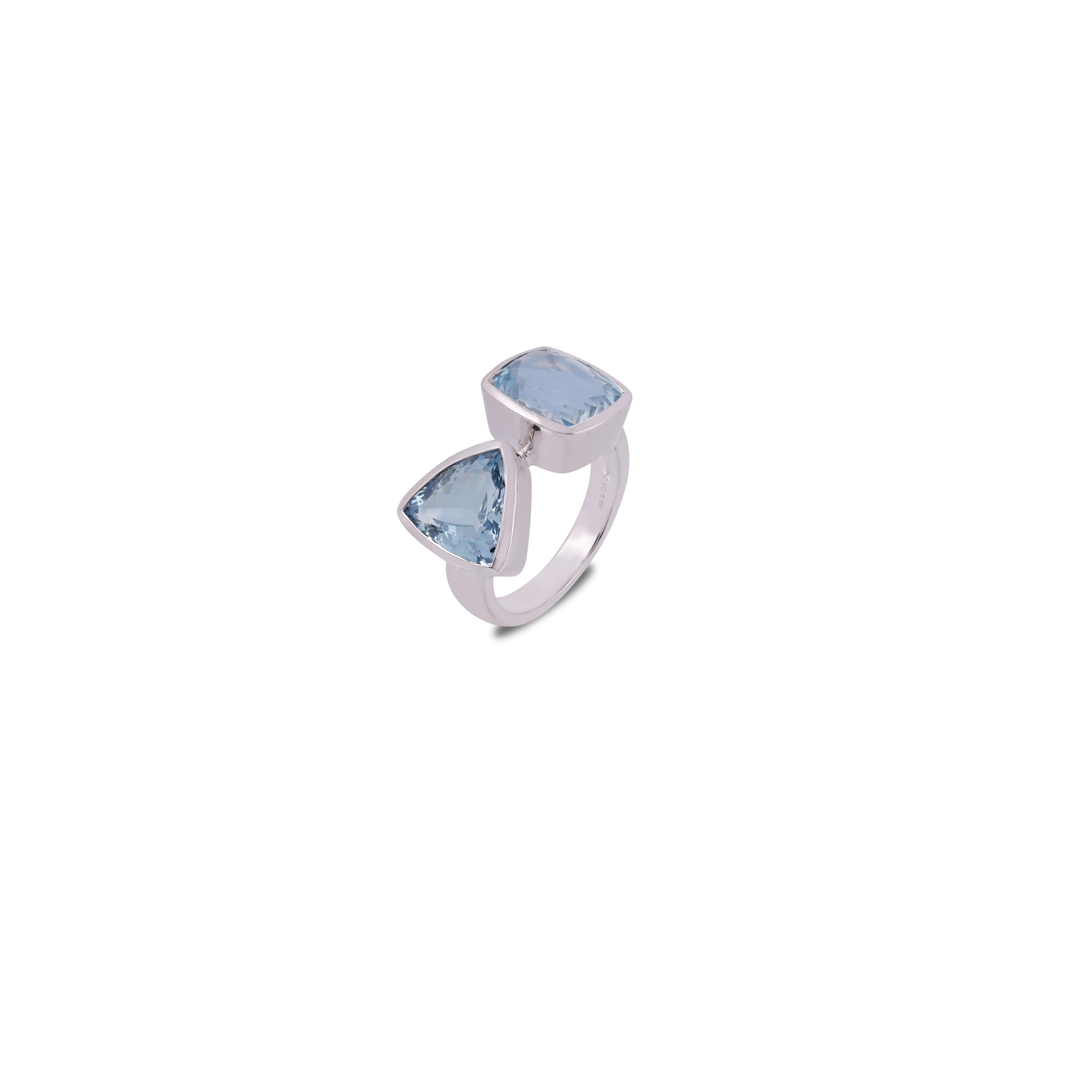 Mixed Cut 6.69 Carat Aquamarine Ring in 18 Karat white Gold  For Sale