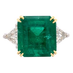 6.69 Carat Emerald and Diamond GIA 3-Stone Platinum Ring Estate Fine Jewelry