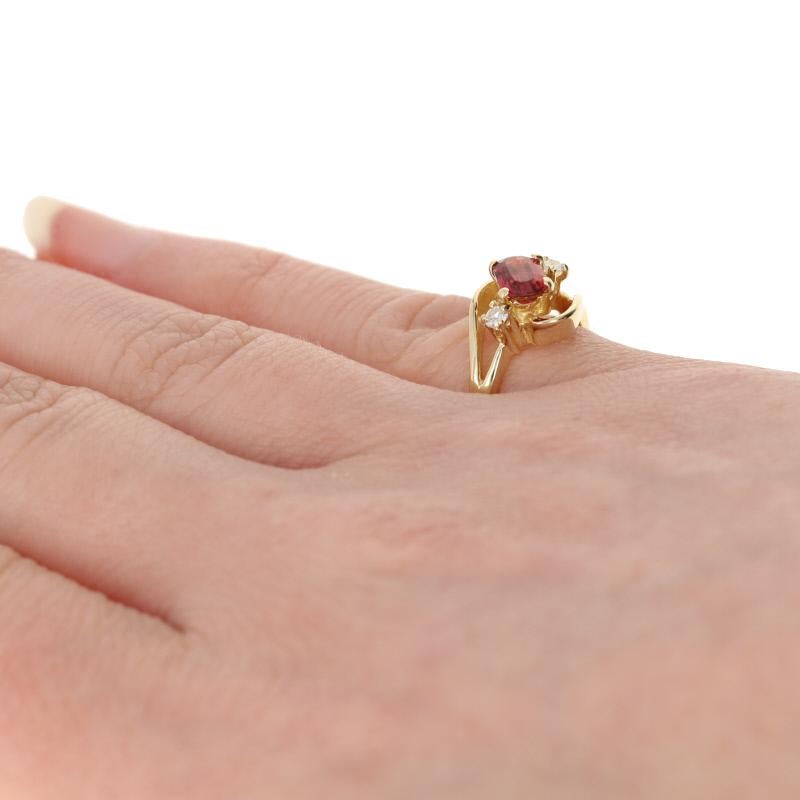 .66ctw Granat & Diamant Ring, 14k Gelbgold Bypass () 4