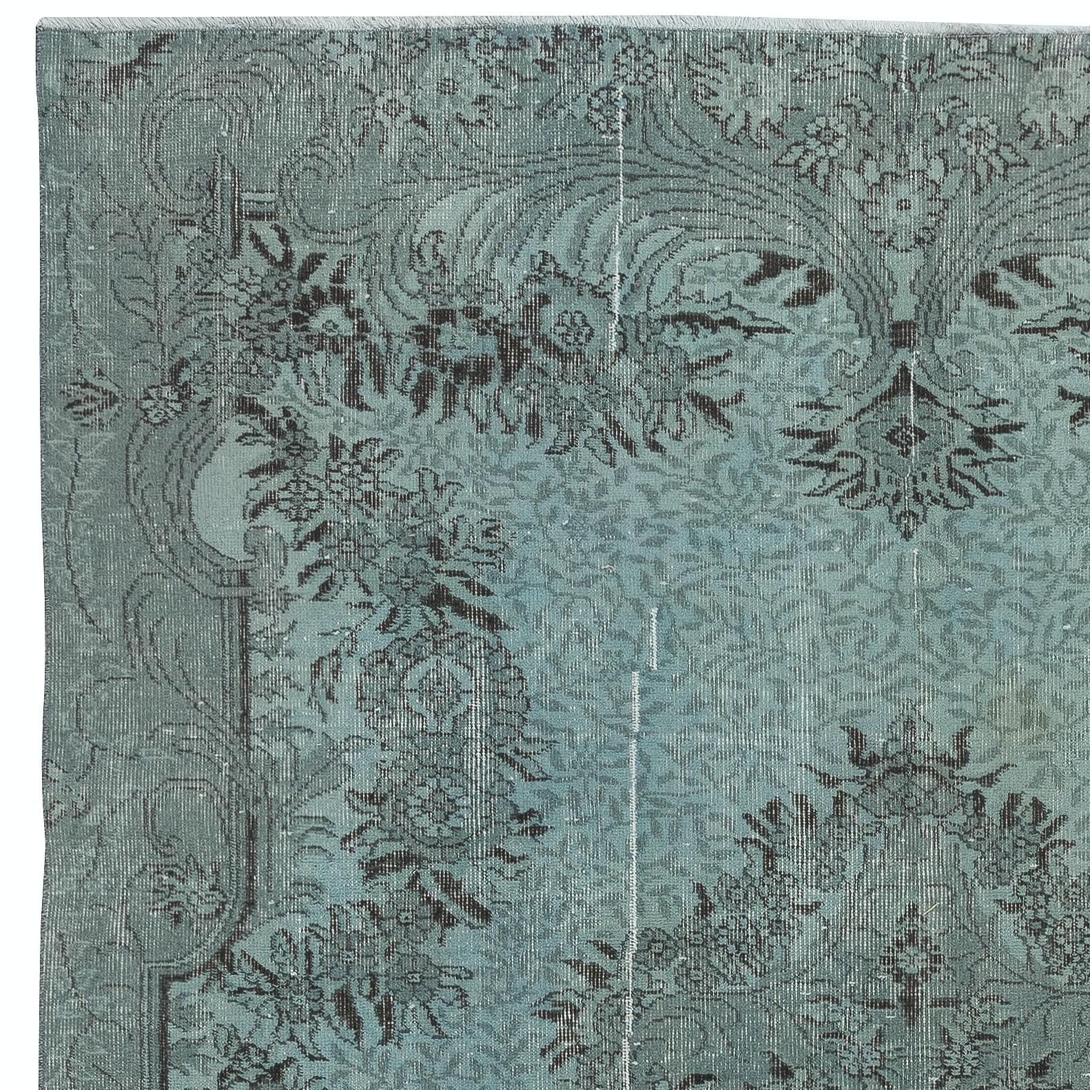 Alfombra turca contemporánea anudada a mano de 6,6 x 10 pies, teñida de azul claro Turco en venta