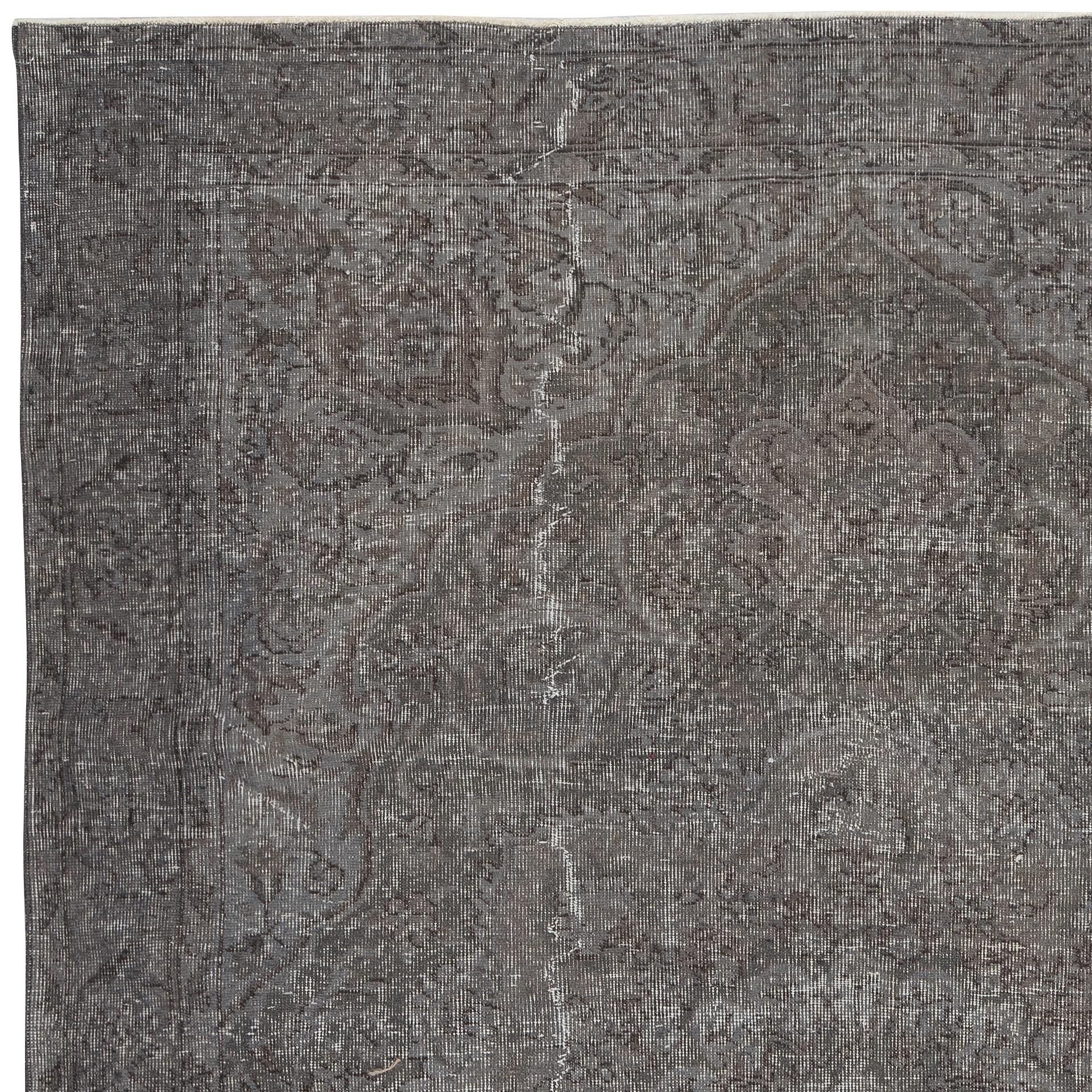 6.6x9 Ft handgeknüpfter Vintage Gray Wollteppich. Moderner türkischer Overdyed-Teppich im Zustand „Gut“ im Angebot in Spring Valley, NY