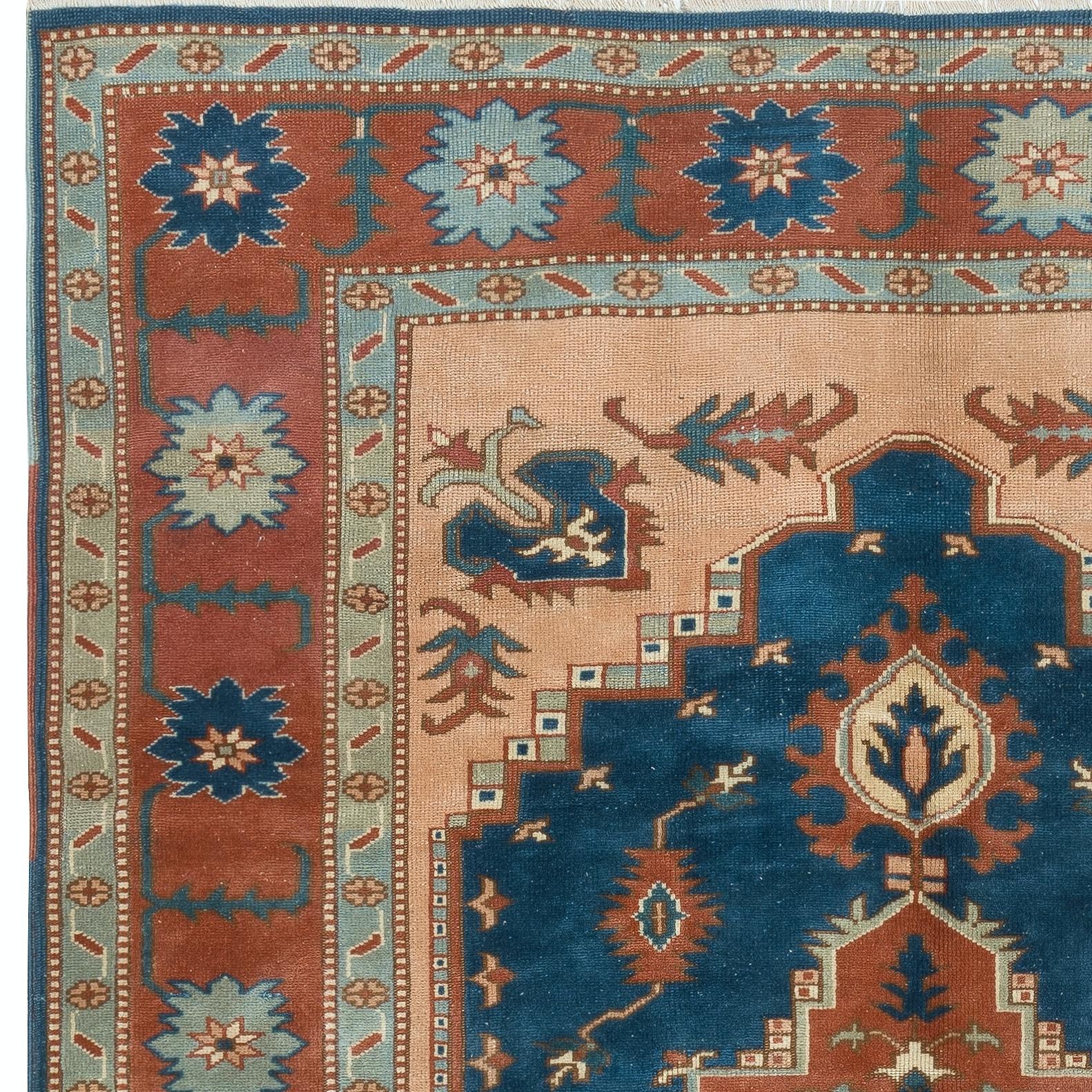 6.6x9 Ft Einzigartiger handgefertigter türkischer Vintage-Teppich aus 100 % handgewebter Wolle. (Türkisch) im Angebot