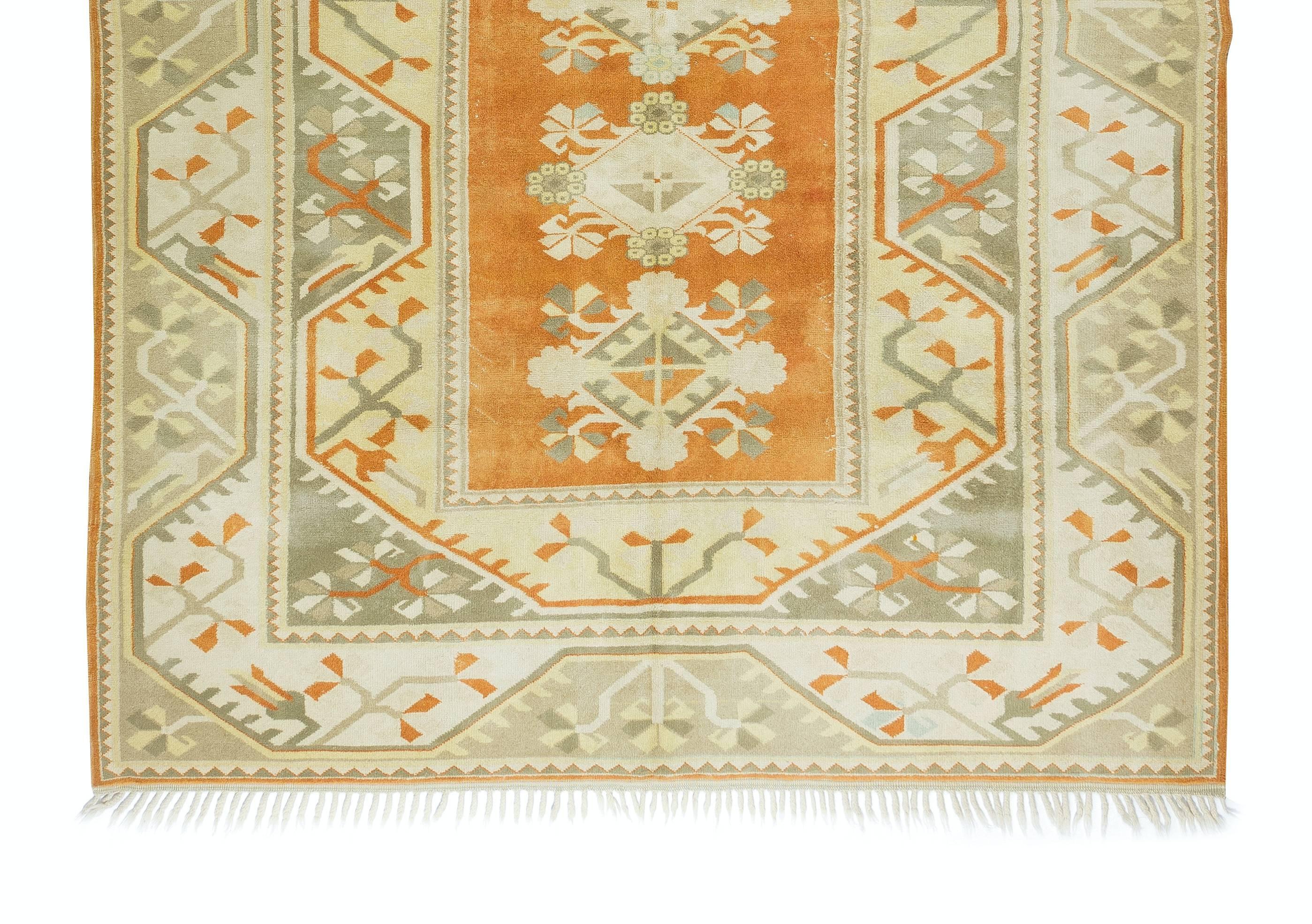 Contemporary 6.6x9.4 Ft Modern Turkish Milas Area Rug, Geometric Pattern Hand Knotted Carpet For Sale