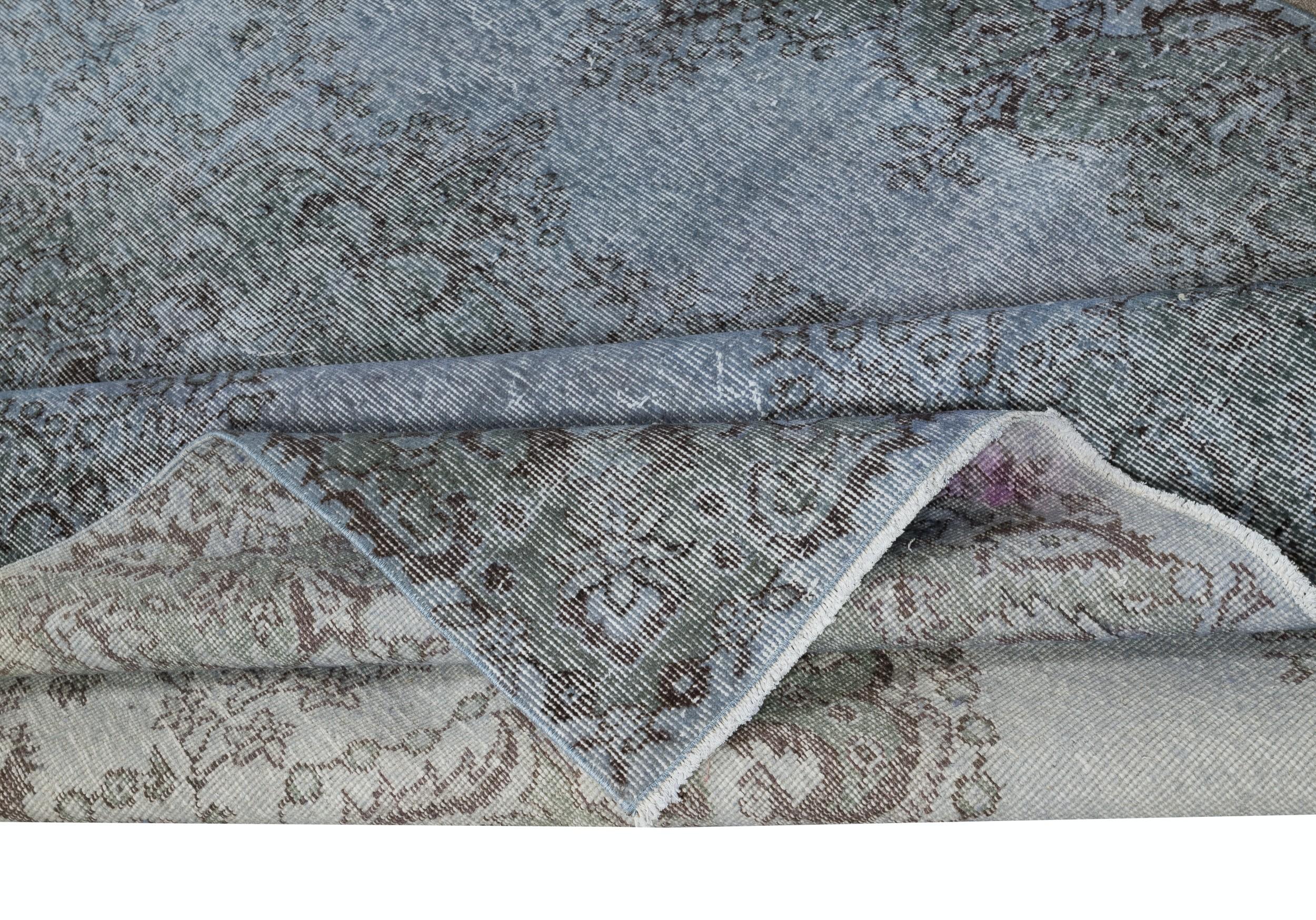 6.6x9,5 Ft Handgefertigter türkischer Vintage-Teppich in Over-Dyed in Blau für moderne Inneneinrichtung (Moderne) im Angebot