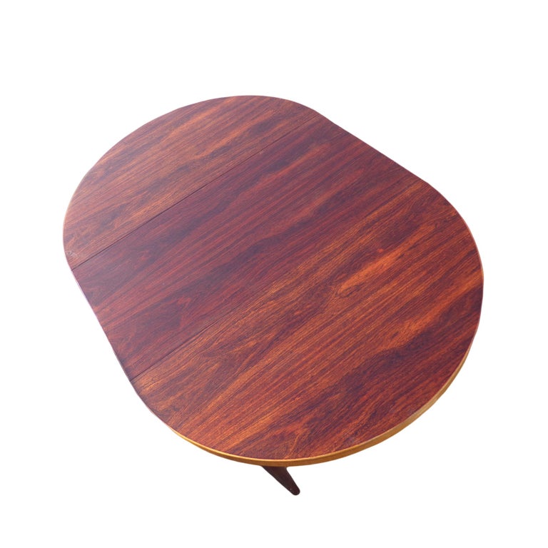 Scandinavian Rosewood Extendable Dining Table  For Sale 1