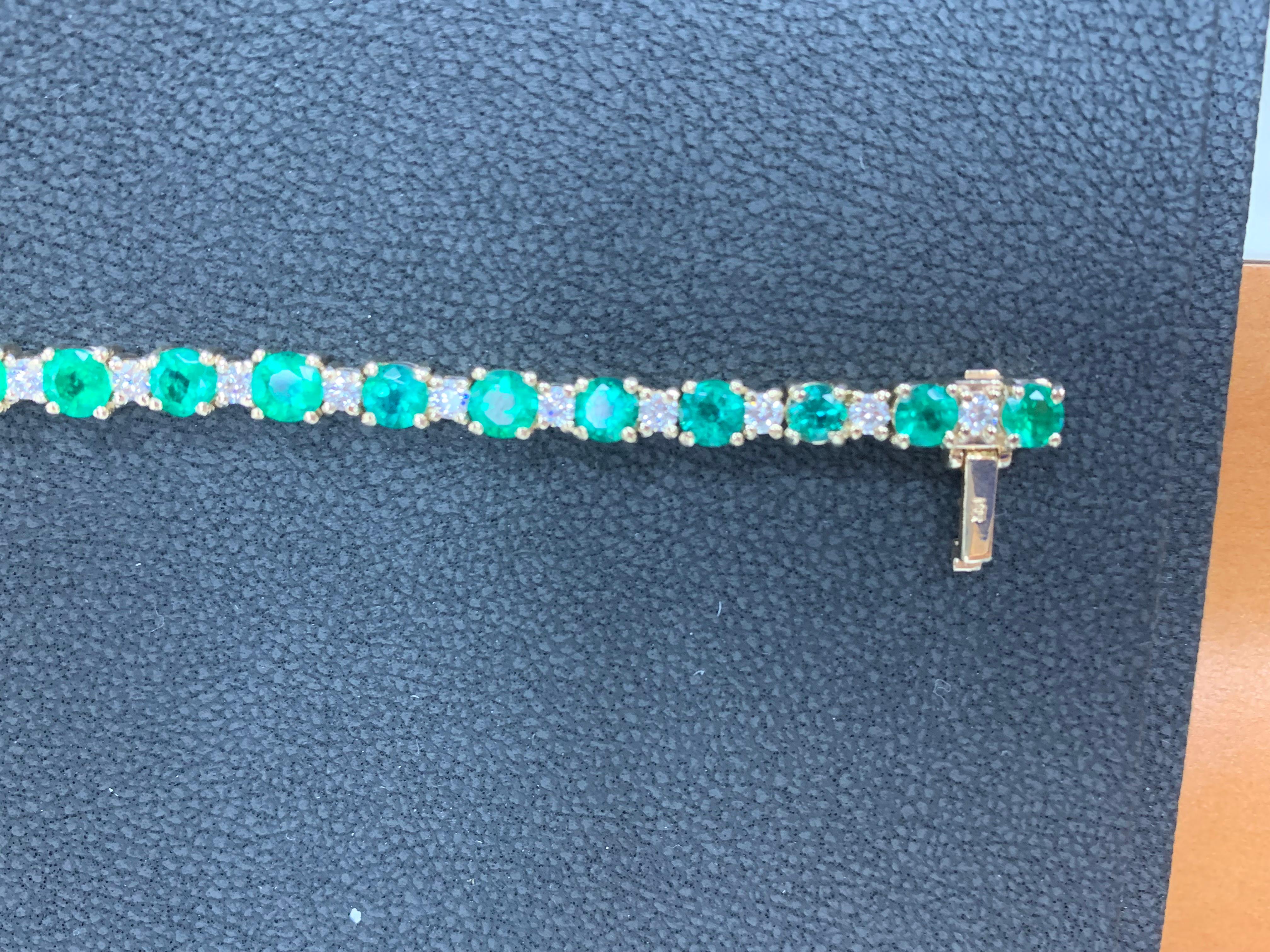 6.70 Carat Alternating Emerald and Diamond Tennis Bracelet in 14K Yellow Gold For Sale 6