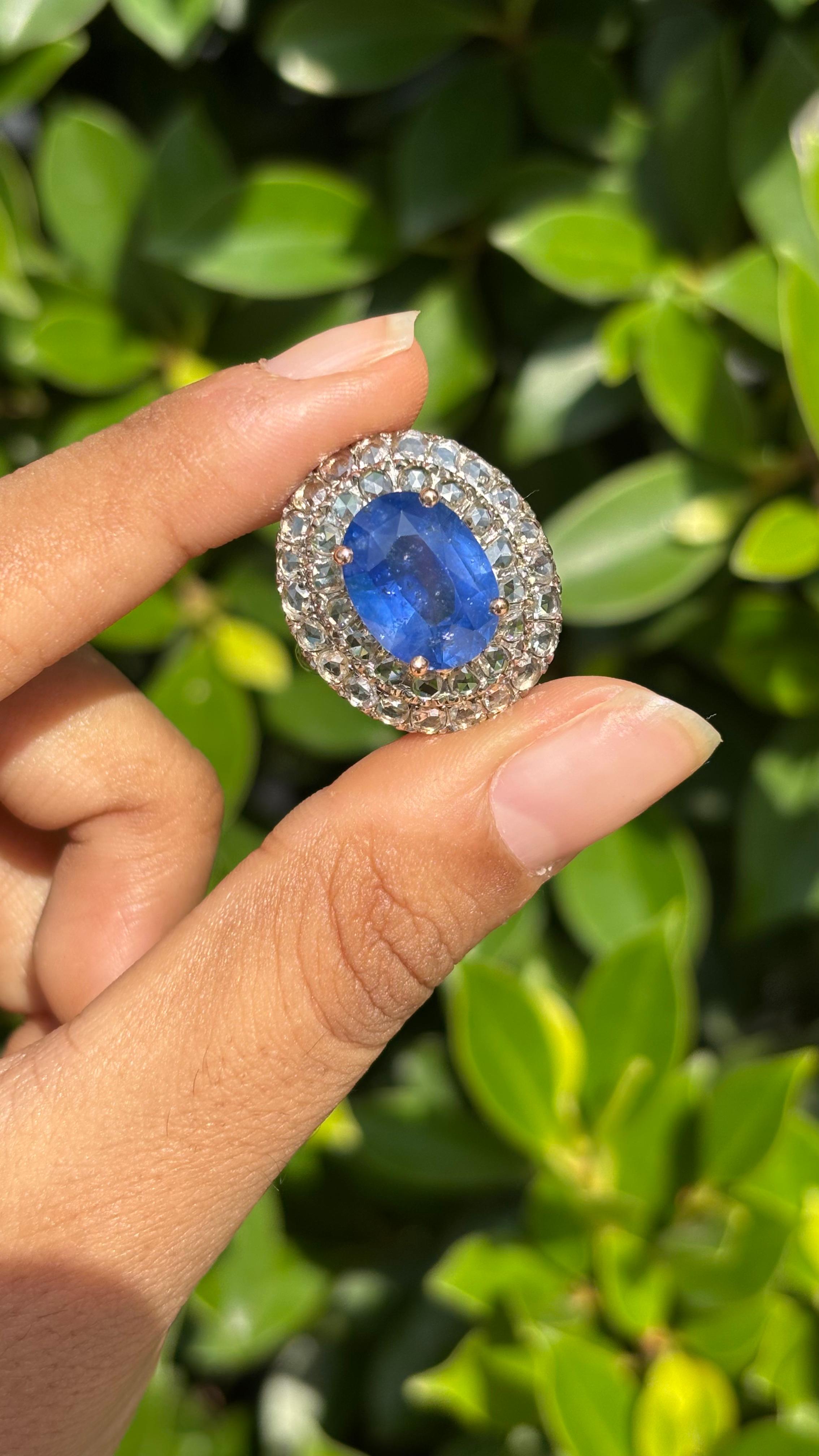 Women's or Men's 6.70 Carat Ceylon Sapphire & Rose-cut Diamond studded Ring in 14K White Gold For Sale