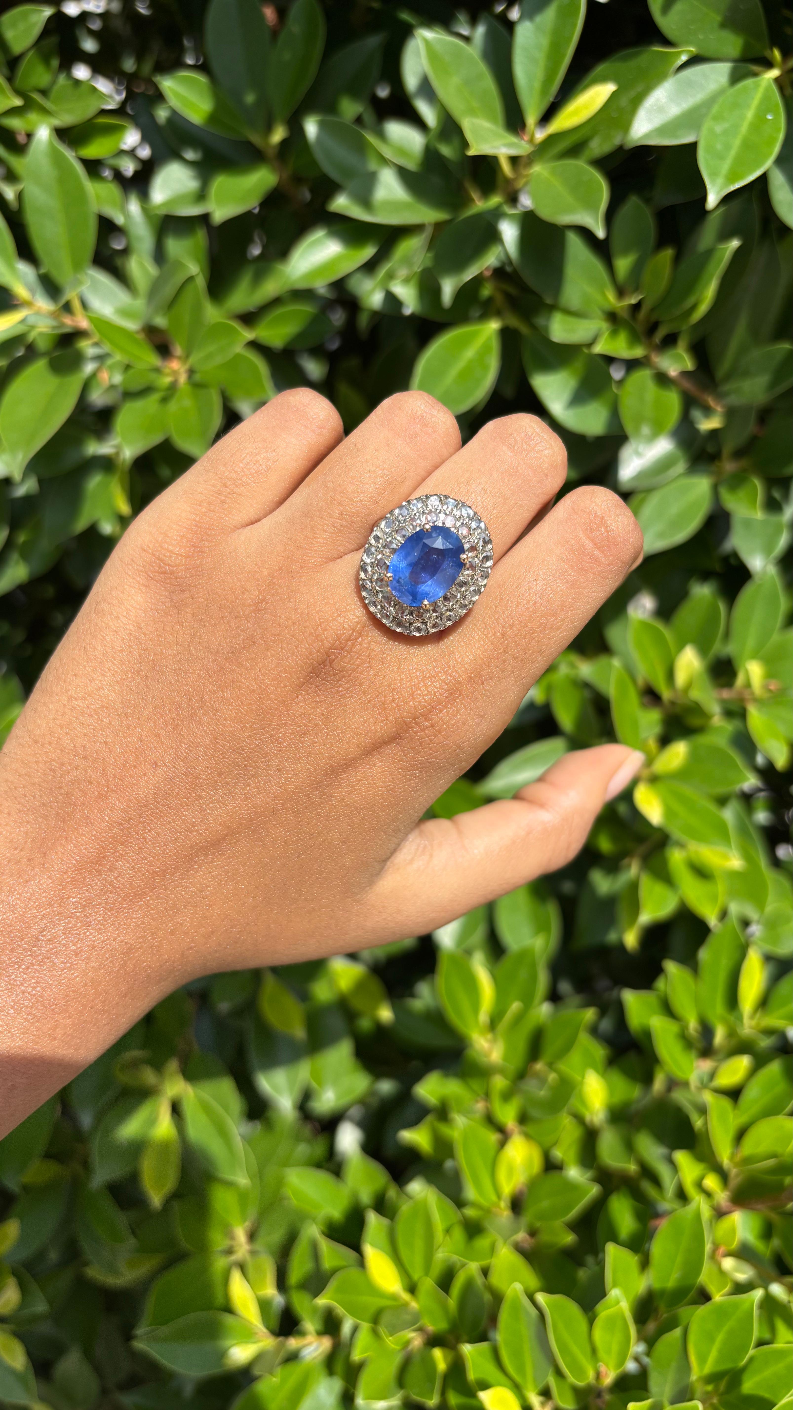 6.70 Carat Ceylon Sapphire & Rose-cut Diamond studded Ring in 14K White Gold For Sale 2
