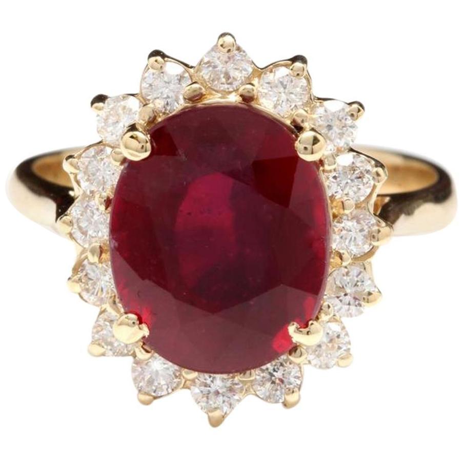6.70 Carat Impressive Red Ruby and Natural Diamond 14 Karat Yellow Gold Ring For Sale