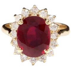 Bague impressionnante en or jaune 14 carats avec rubis rouge de 6,70 carats et diamants naturels