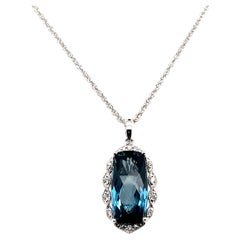 6.70 Carat Rectangular Checkerboard Blue Topaz Diamond 14k White Gold Necklace