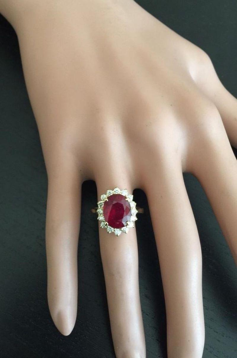 6.70 Carat Impressive Red Ruby and Natural Diamond 14 Karat Yellow Gold Ring For Sale 2