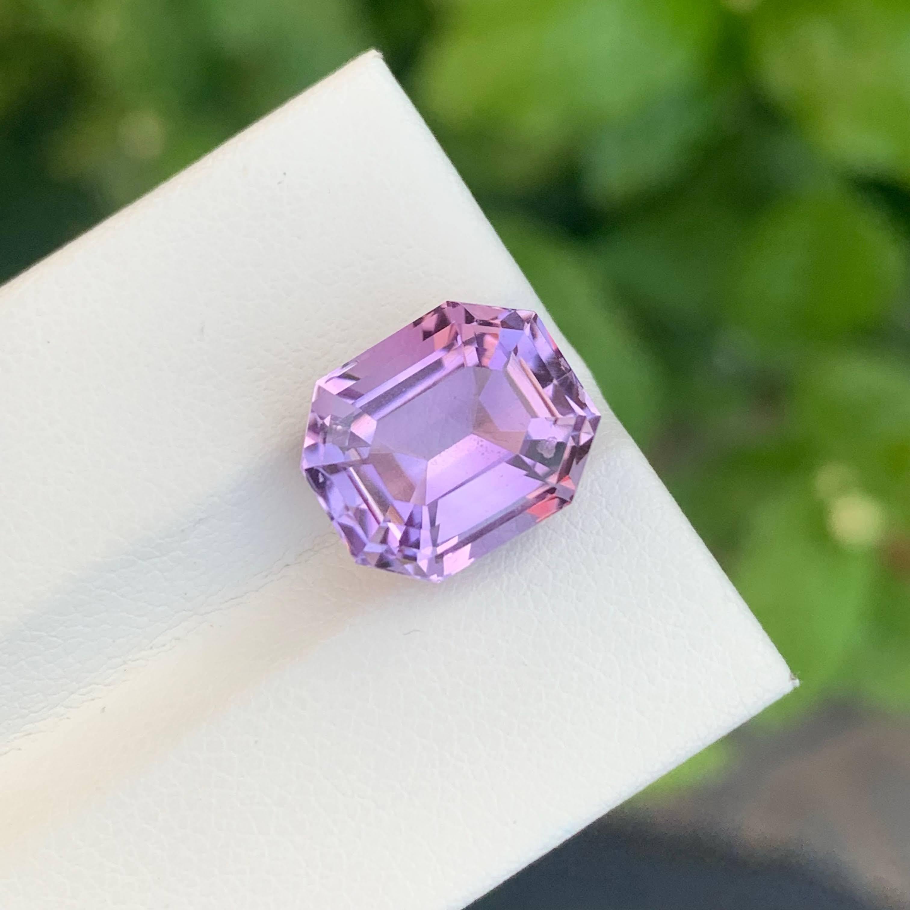 Women's or Men's 6.70 Carats Rose De France Amethyst Emerald Cut Natural Brazilian Gemstone
