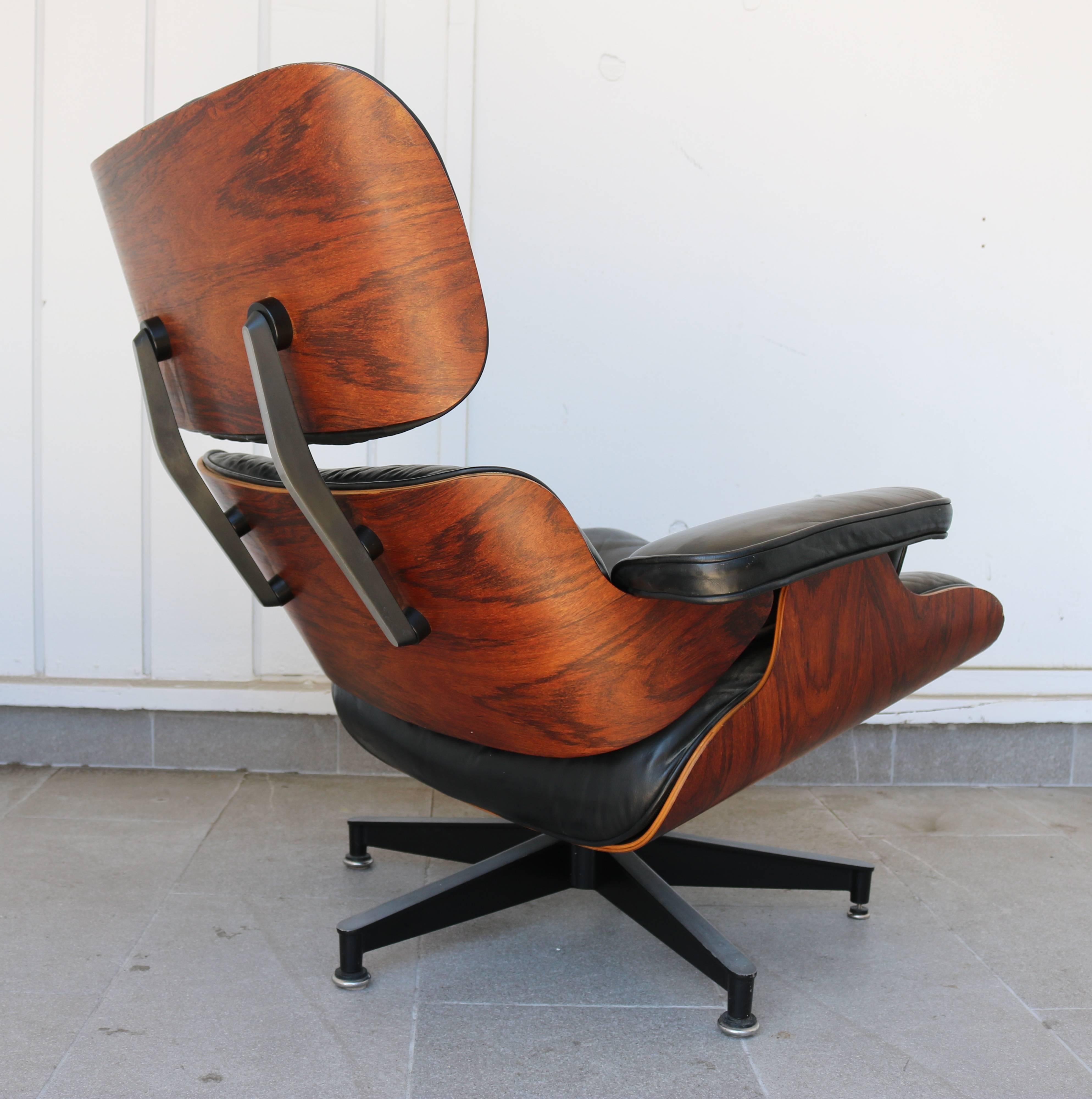 670 Lounge Chair von Charles und Ray Eames für Herman Miller (Gegossen)