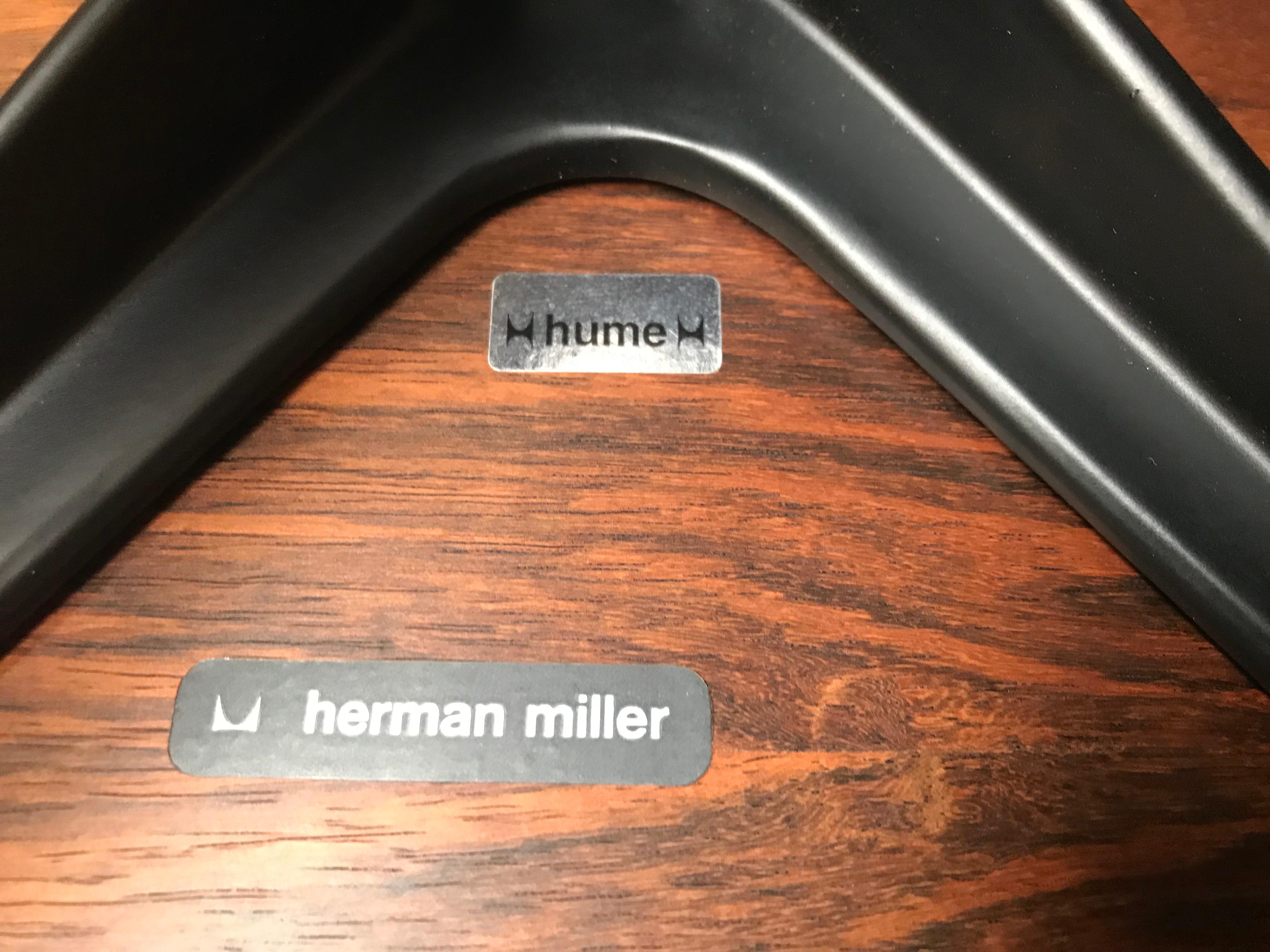 670 Lounge Chair von Charles und Ray Eames für Herman Miller (Mitte des 20. Jahrhunderts)