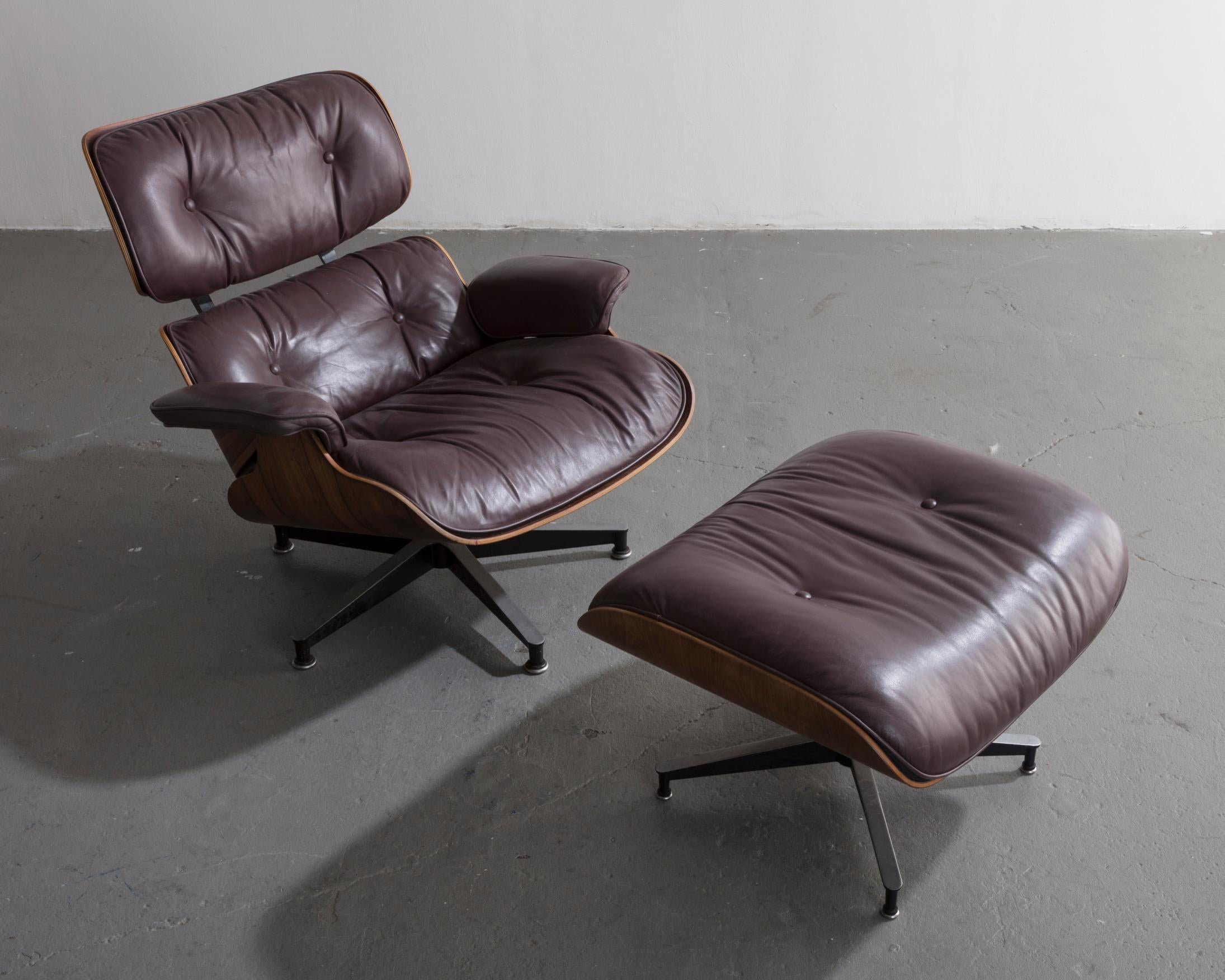 670 Lounge Chair & Ottoman in Rosewood & Leather by Charles and Ray Eames, 1958 5