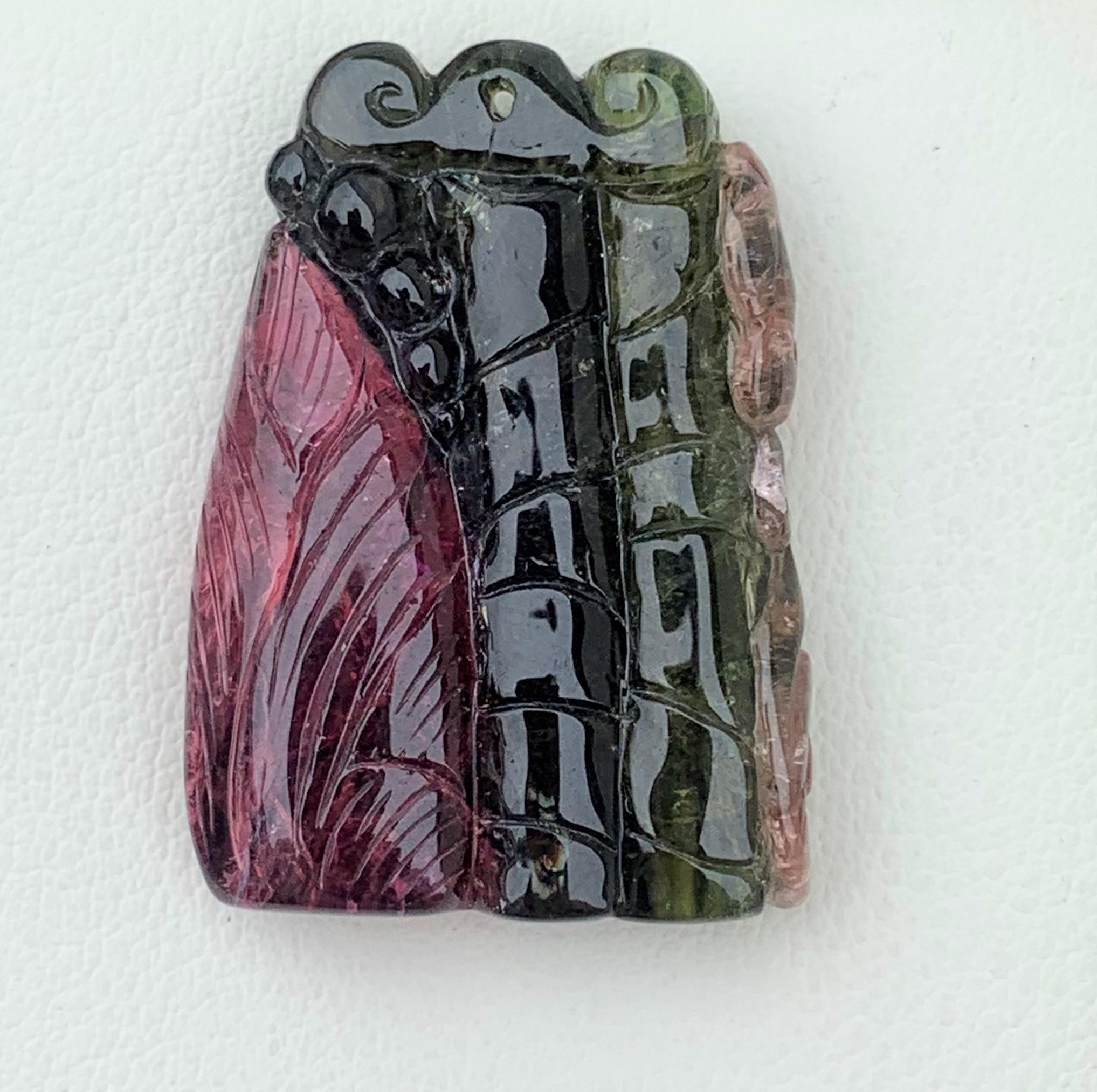 67.05 Carat Gorgeous Tri Color Tourmaline Drilled Carving from Africa In Good Condition For Sale In Peshawar, PK
