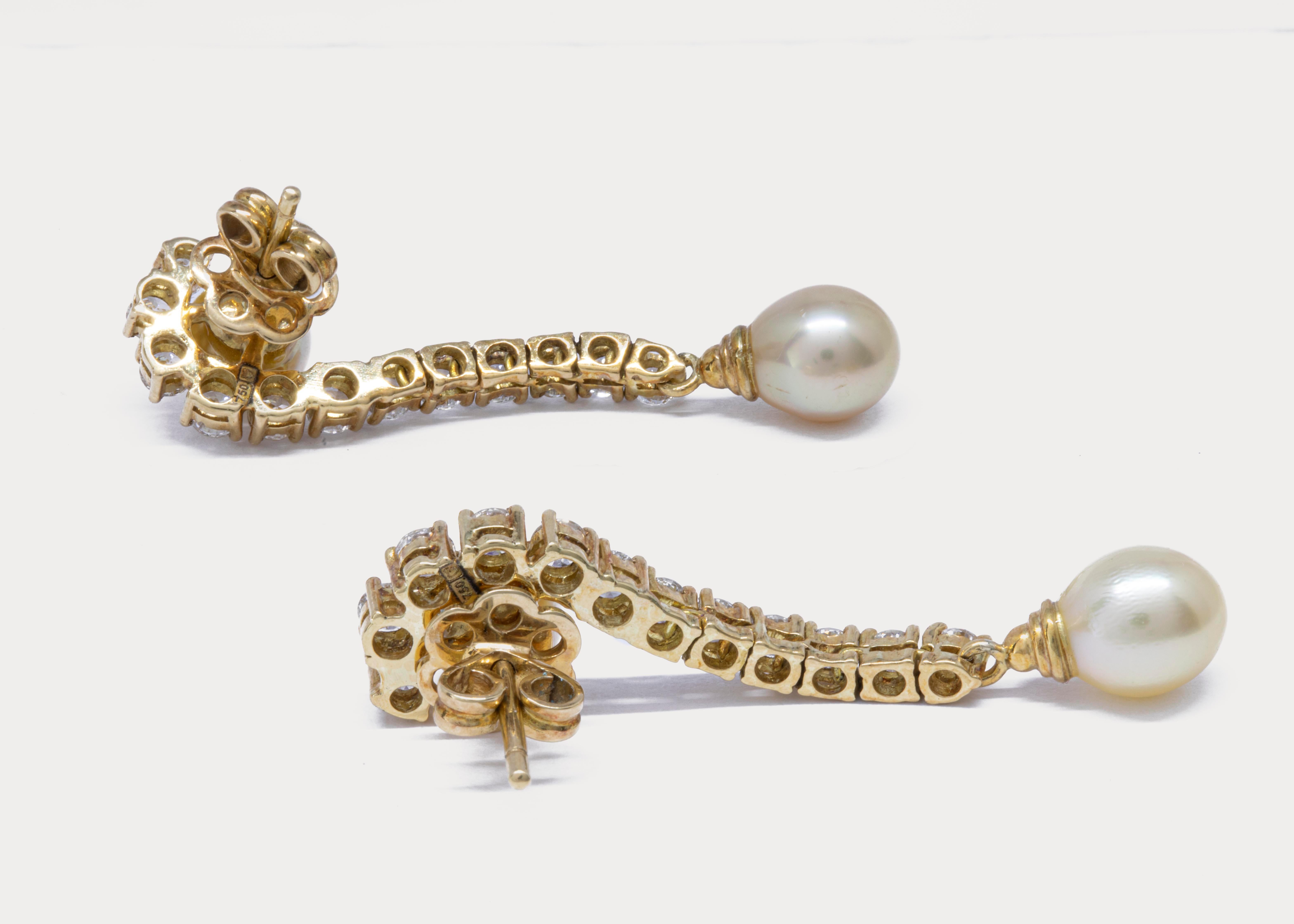 Women's 6.71 Ct. Certified Natural Bahraini Pearls and Diamonds 18k Yellow Gold Earrings