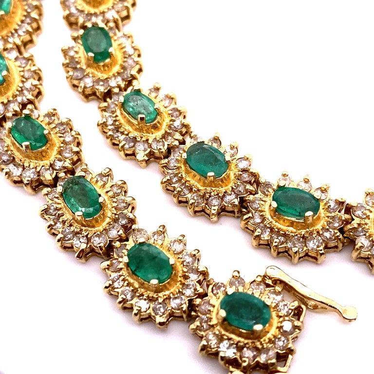 Women's or Men's 6.72 Carat Natural Emerald & 16.32ct Sl1 Diamond 14K Gold Platinum & SS Necklace For Sale