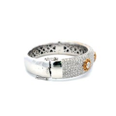 6.72 Carat Round Brilliant VS Diamond 18 Karat Two Tone Gold Bangle Bracelet