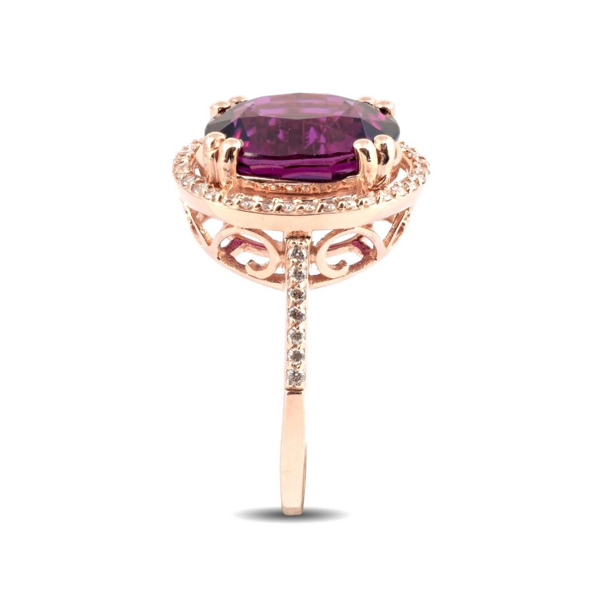 Mixed Cut 6.72 Carats Neon Purple Garnet Diamonds set in 14K Rose Gold Ring For Sale