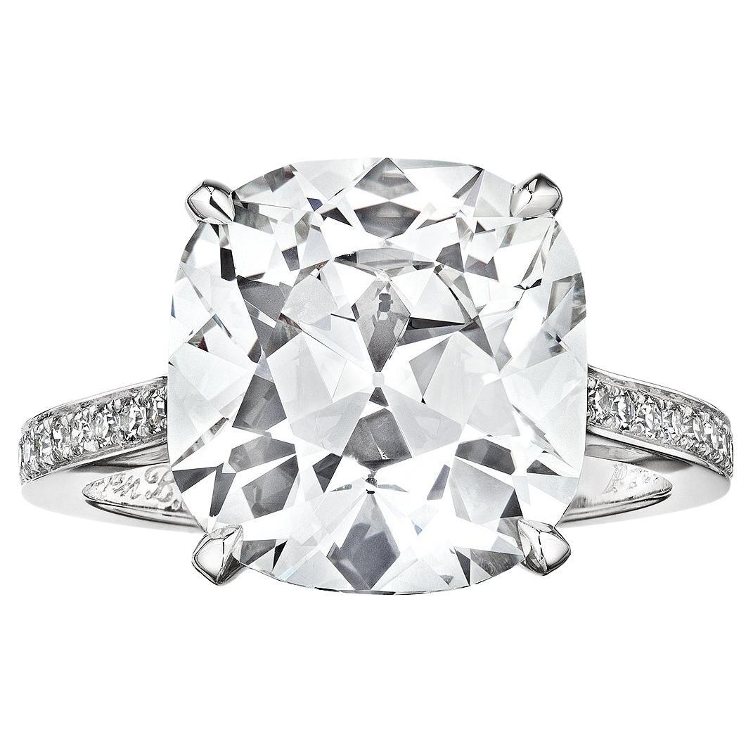 Tiffany and Co. Diamond and Platinum Engagement Ring. at 1stDibs
