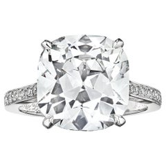 Bague de fiançailles en platine avec diamant taille coussin brillant de 6,73 carats