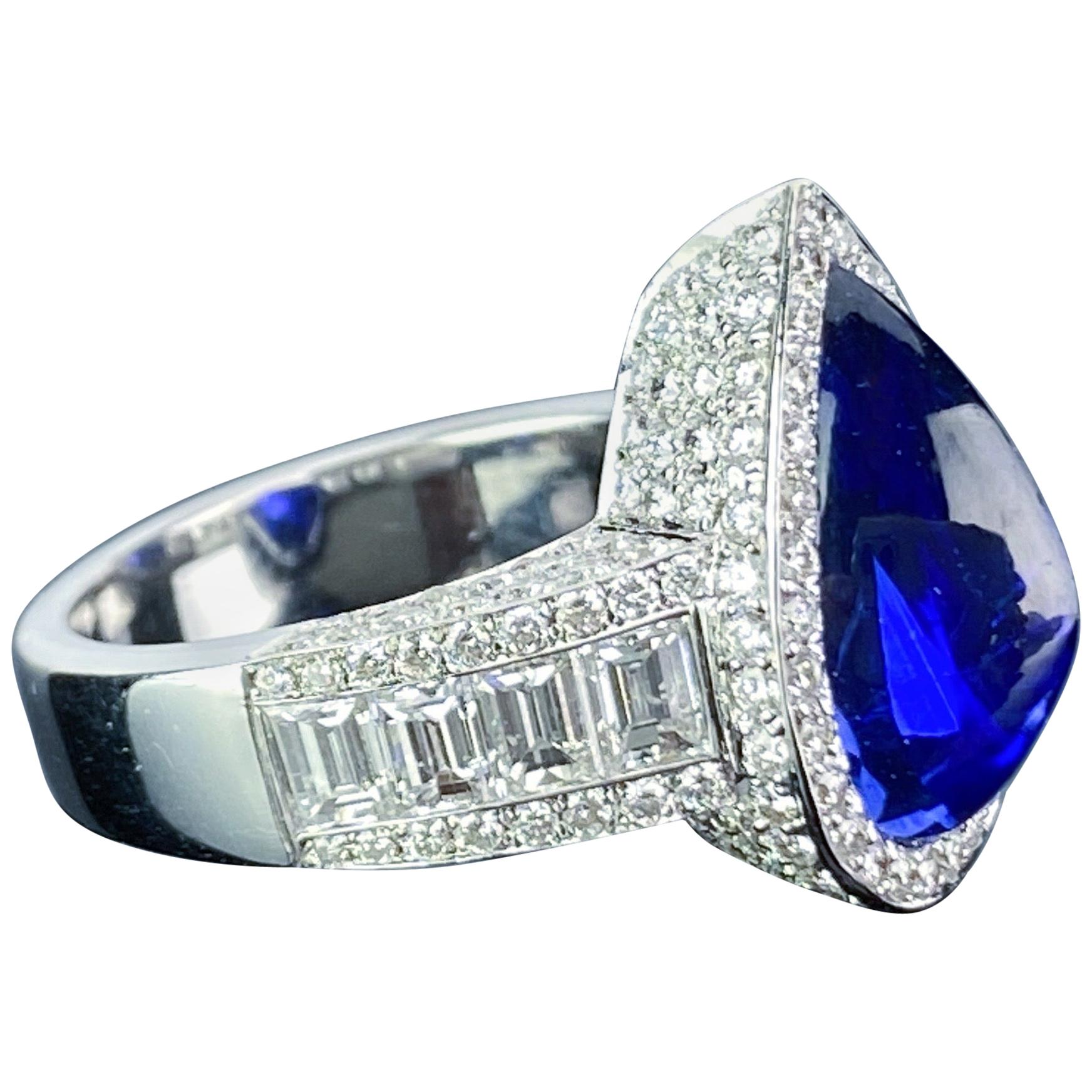 6.74 Carat Blue Ceylon Sapphire and Diamond Engagement Ring