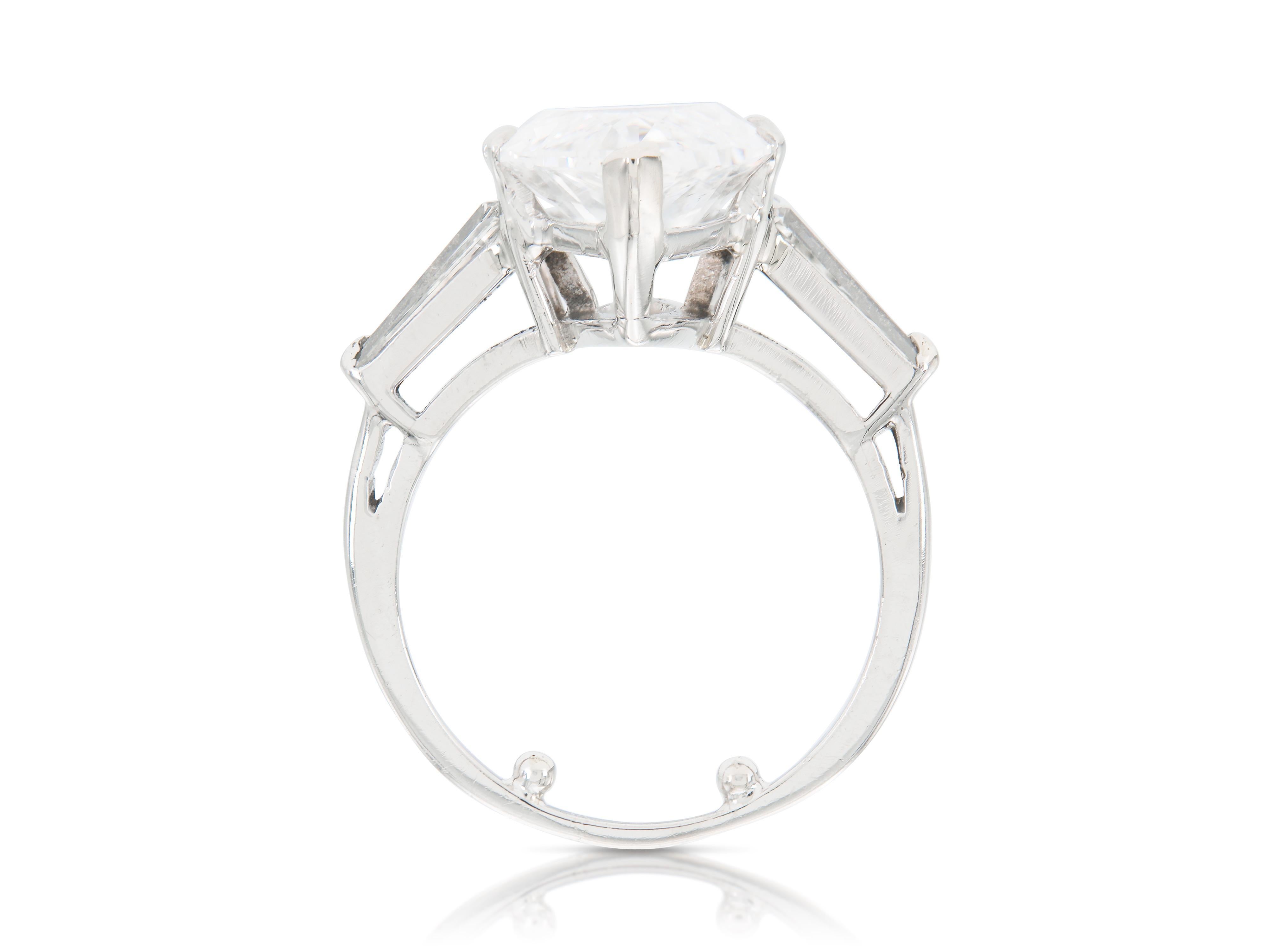 Anillo de compromiso de diamantes talla marquesa de 6.74 quilates en Bueno estado para la venta en New York, NY