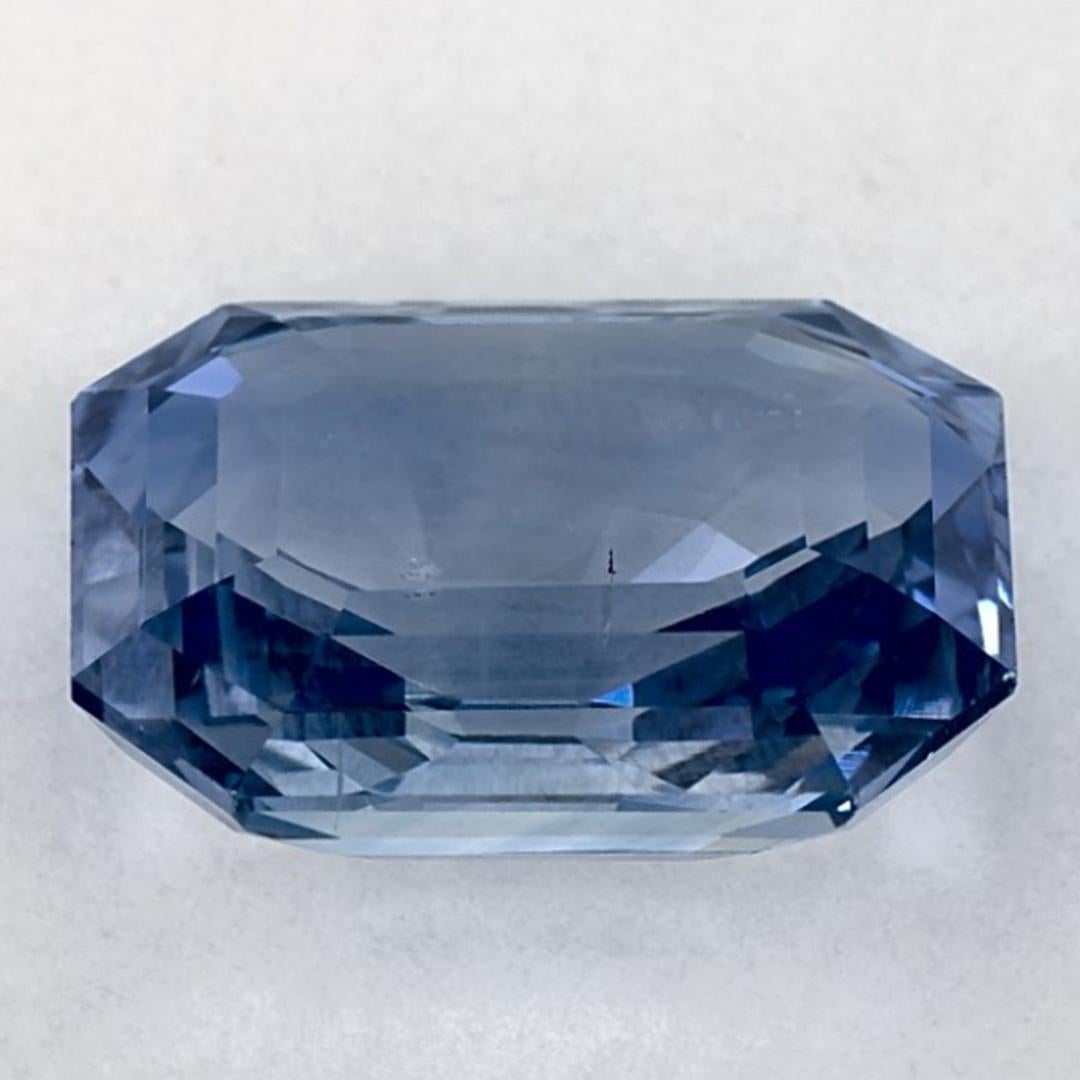 Women's or Men's 6.74 Ct Blue Sapphire Octagon Cut Loose Gemstone For Sale