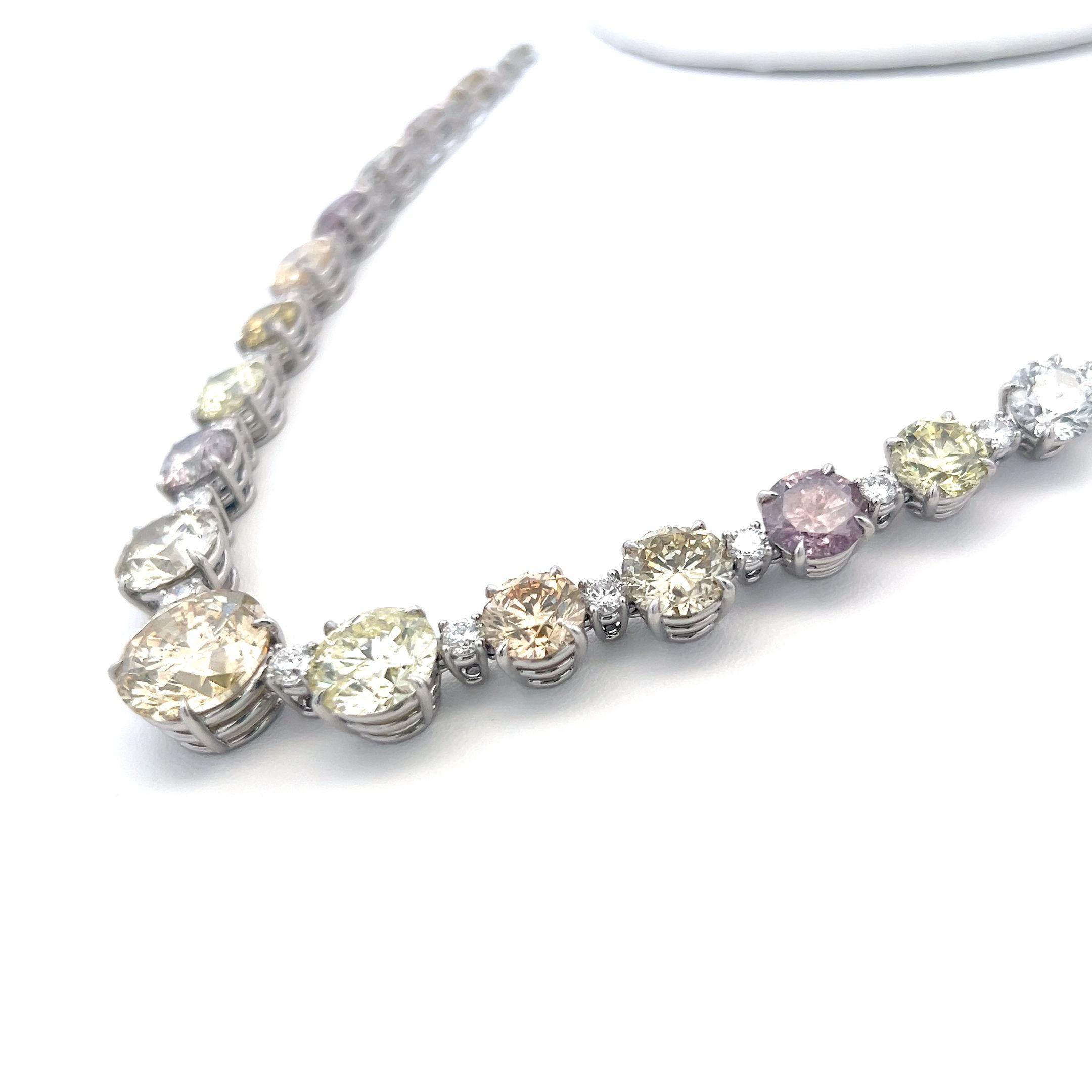 Titolo:
67,49 carati di diamante rotondo brillante FLG-Fancy Light Brownish Greenish Yellow-Faint Brown Pink-FOY Collana Riviera in platino
Stile:
Riviera
Metallo:
Platino
Gemma 1:
Diamante da 4,3 carati
Numero di pietre:
125
Forma:
Brillante