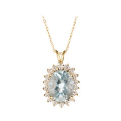 6.75 Carat Aquamarine Diamond Yellow Gold Pendant Necklace