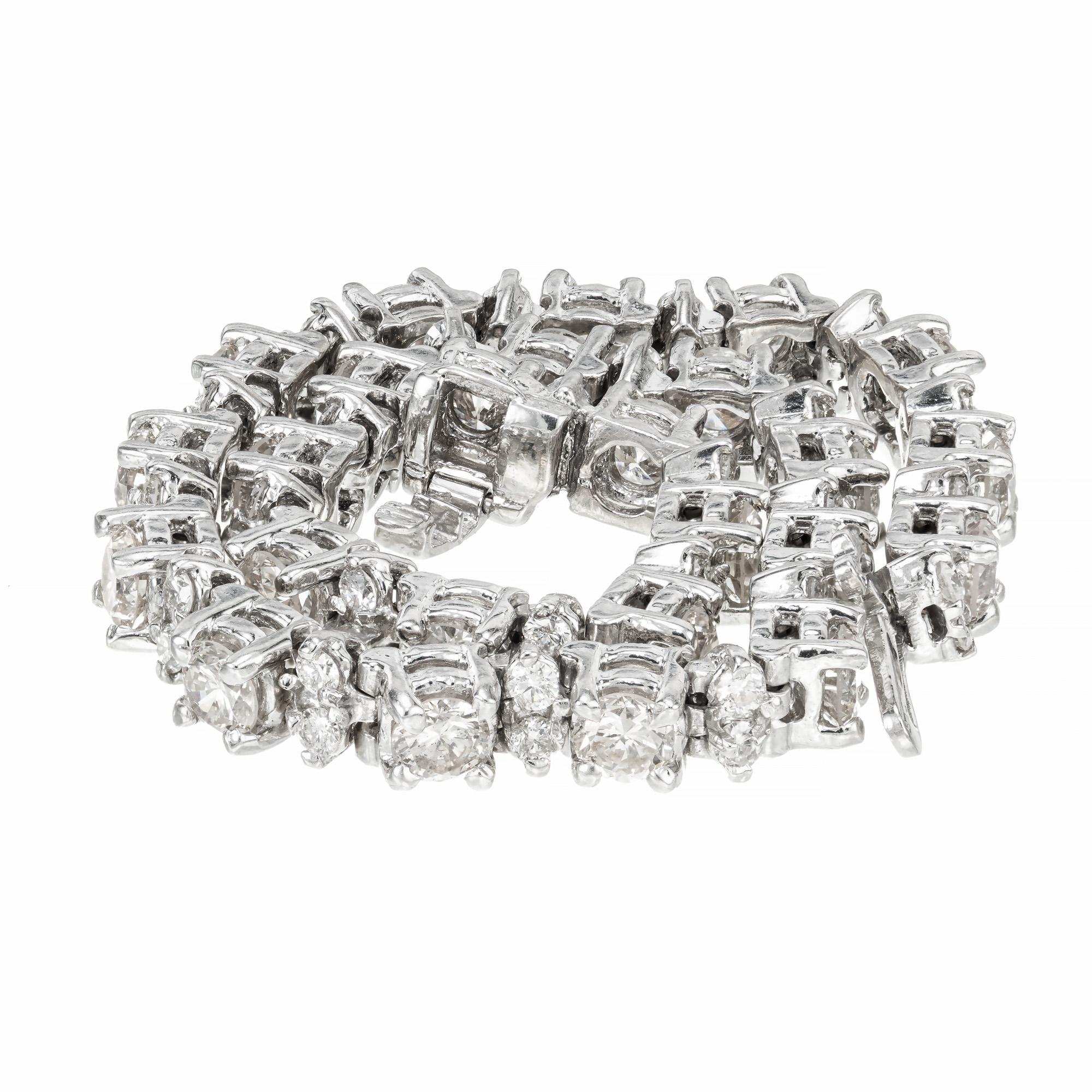 Women's 6.75 Carat Diamond 14k White Gold Hinged Tennis Bracelet For Sale