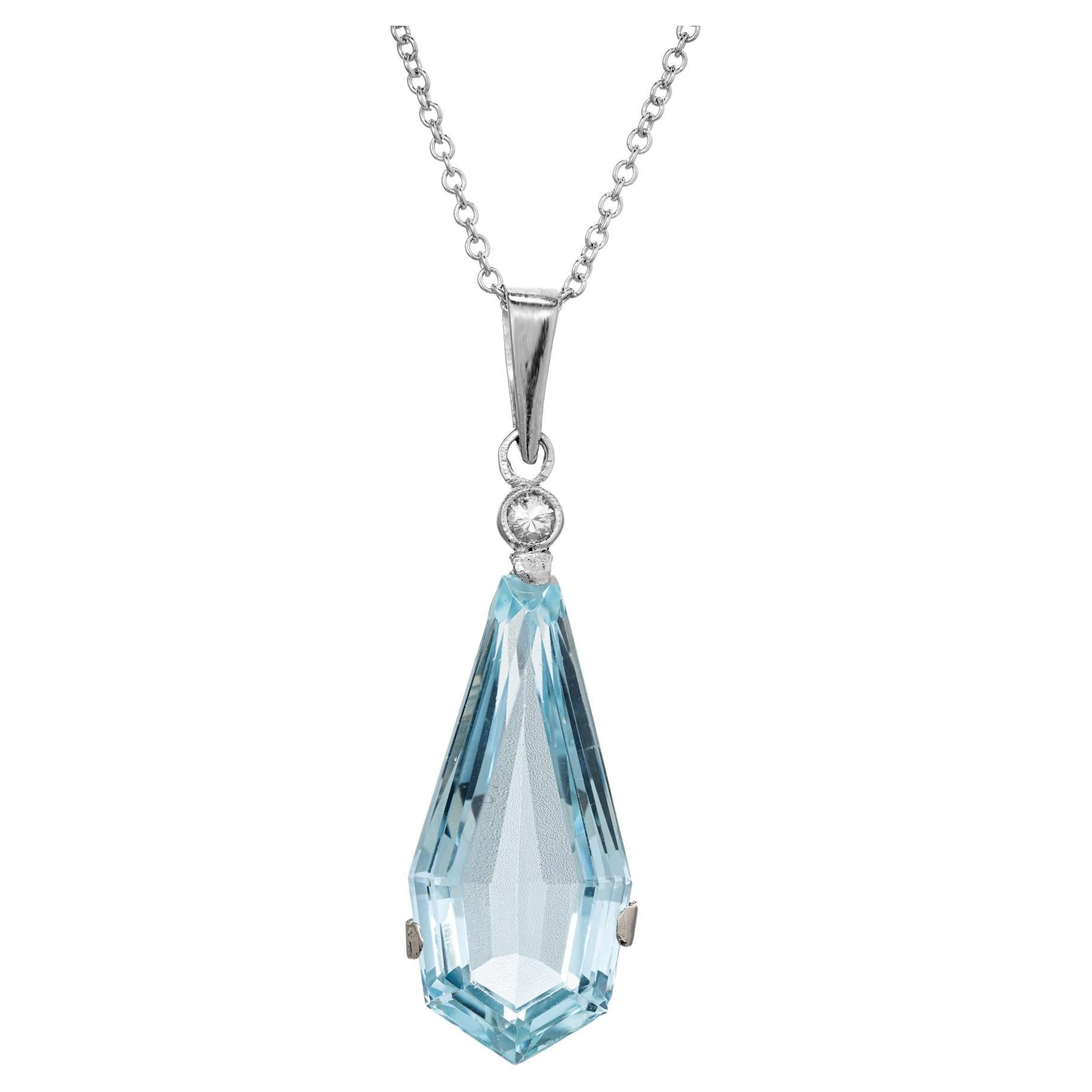 6.75 Carat Kite Shaped Aqua Diamond White Gold Pendant Necklace For Sale