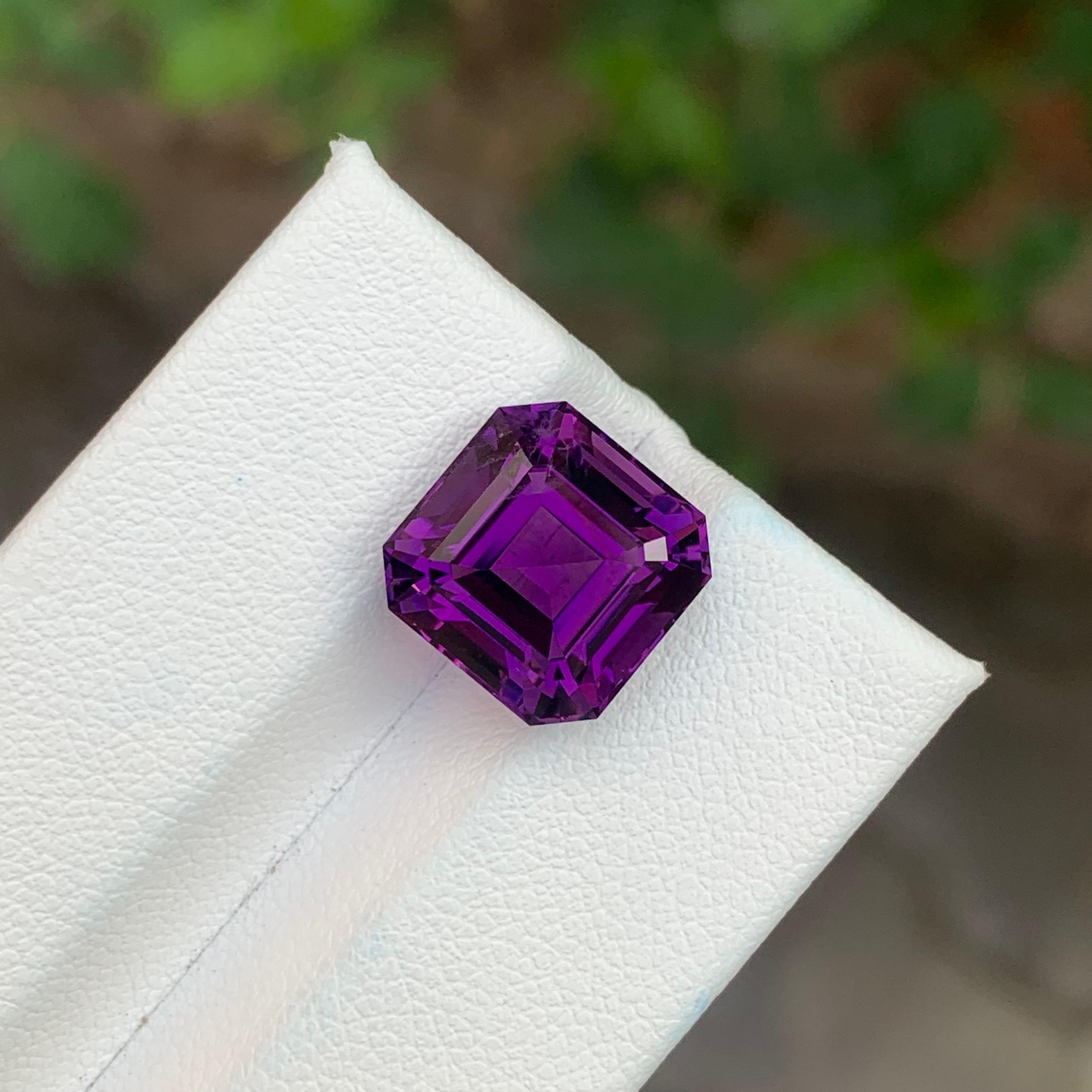 Arts and Crafts 6.75 Carat Natural Loose Amethyst Octagon Shape Gemstone (Améthyste en vrac en forme d'octogone) en vente