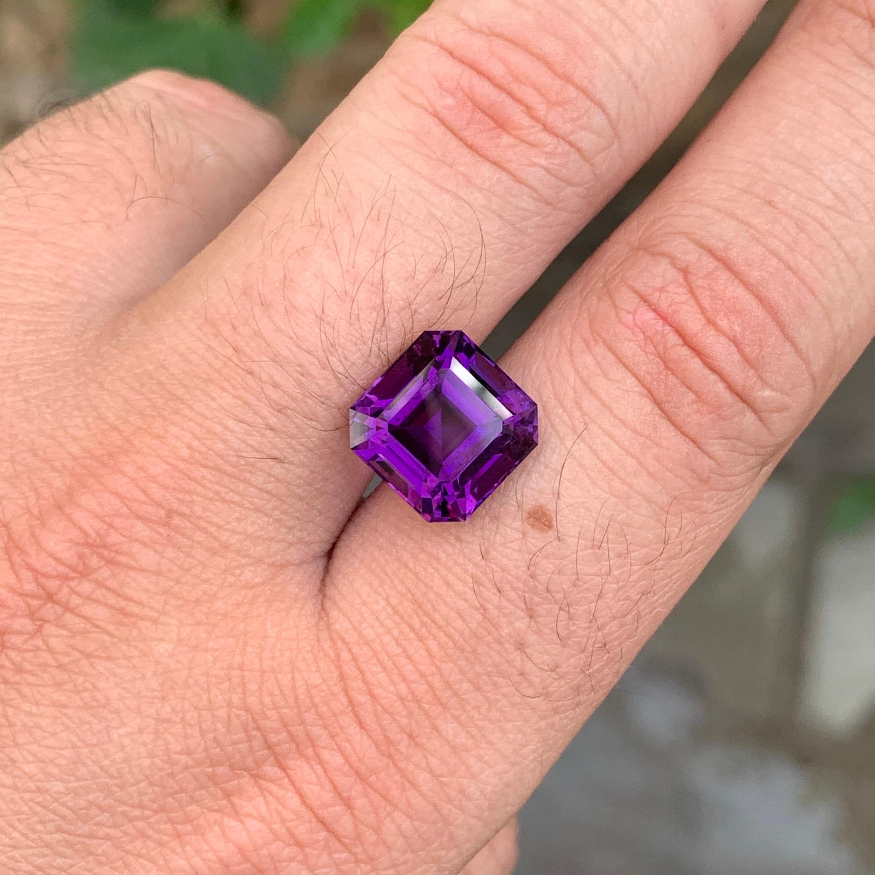 6.75 Carat Natural Loose Amethyst Octagon Shape Gemstone (Améthyste en vrac en forme d'octogone) Unisexe en vente