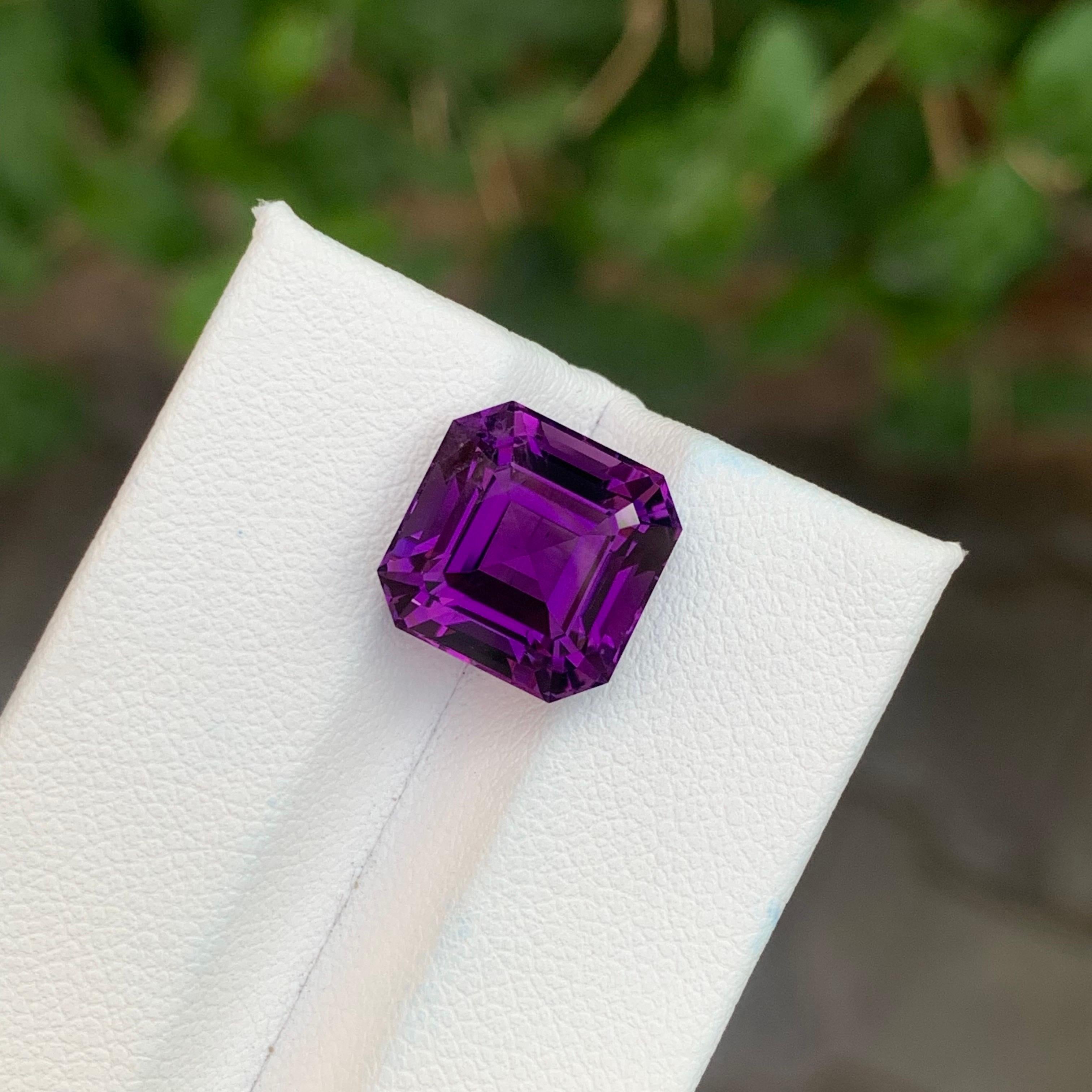 6.75 Carat Natural Loose Amethyst Octagon Shape Gemstone (Améthyste en vrac en forme d'octogone) en vente 1
