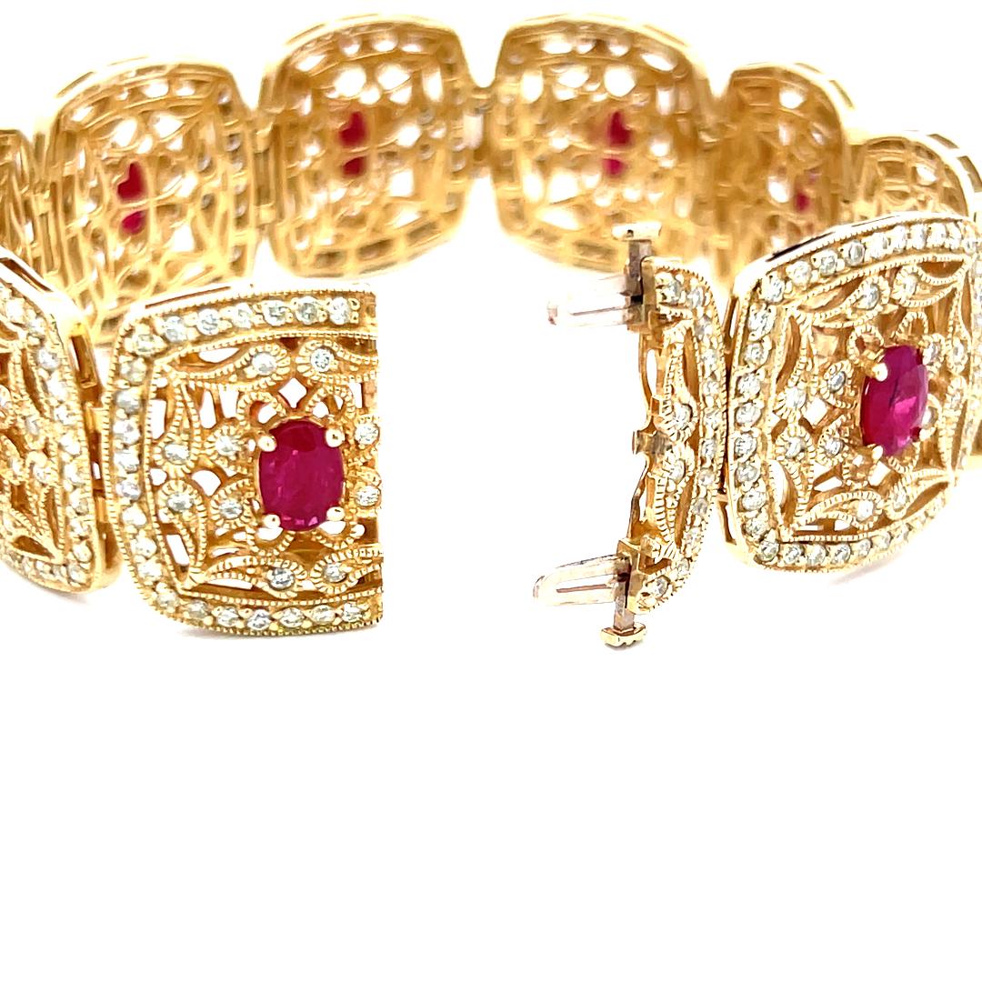 Bracelet à maillons en or jaune 14 carats avec rubis de 6,75 carats et diamants brillants ronds de 6,10 carats en vente 5